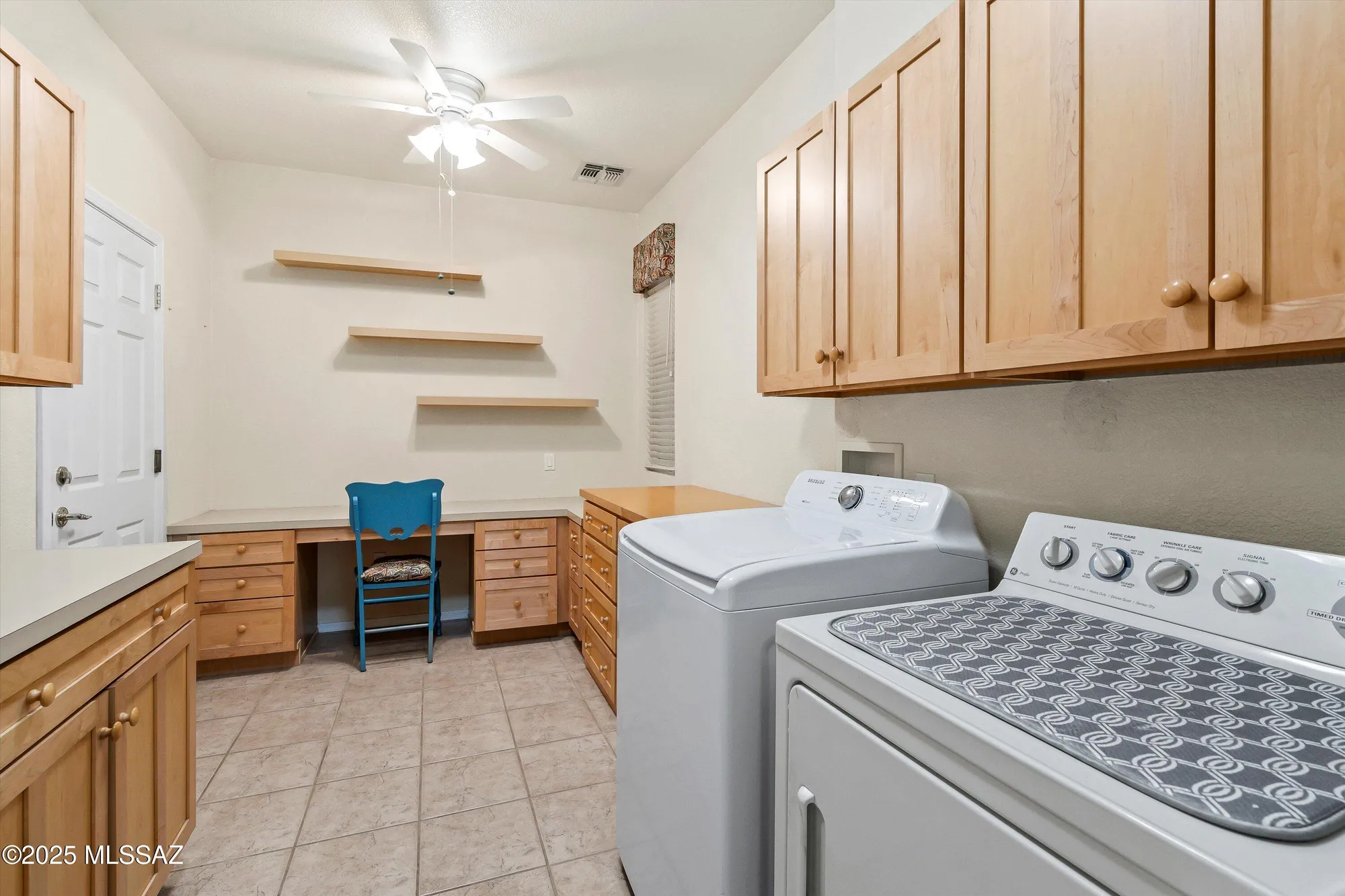 Property Slideshow image 23 of 51 | 7973 w wandering spring way, Tucson, AZ, 85743