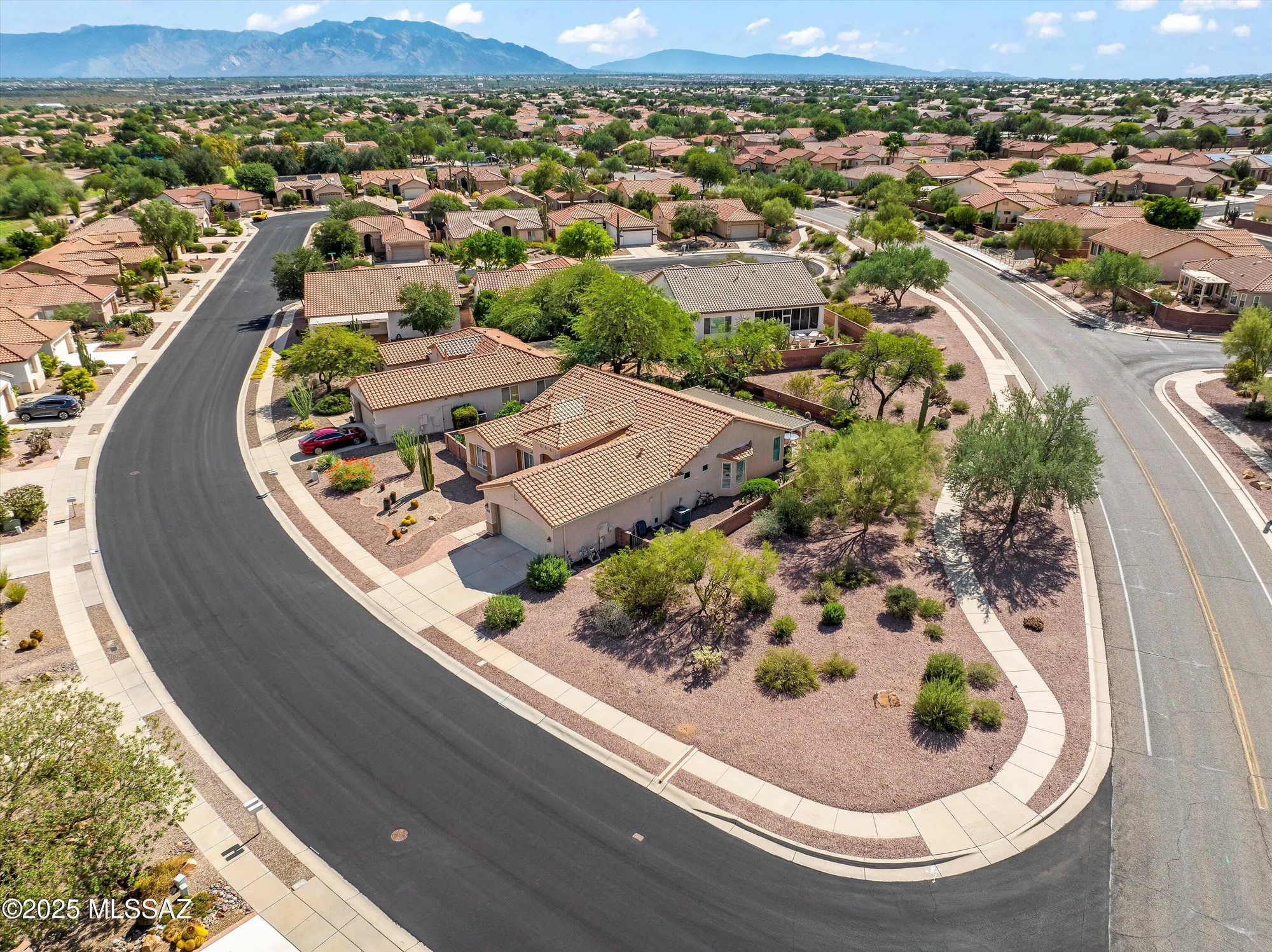Property Slideshow image 30 of 51 | 7973 w wandering spring way, Tucson, AZ, 85743