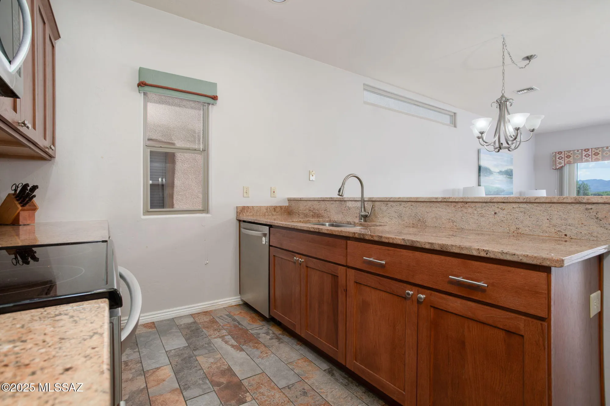 Property Slideshow image 12 of 34 | 3817 s camino del golfista, Green Valley, AZ, 85614