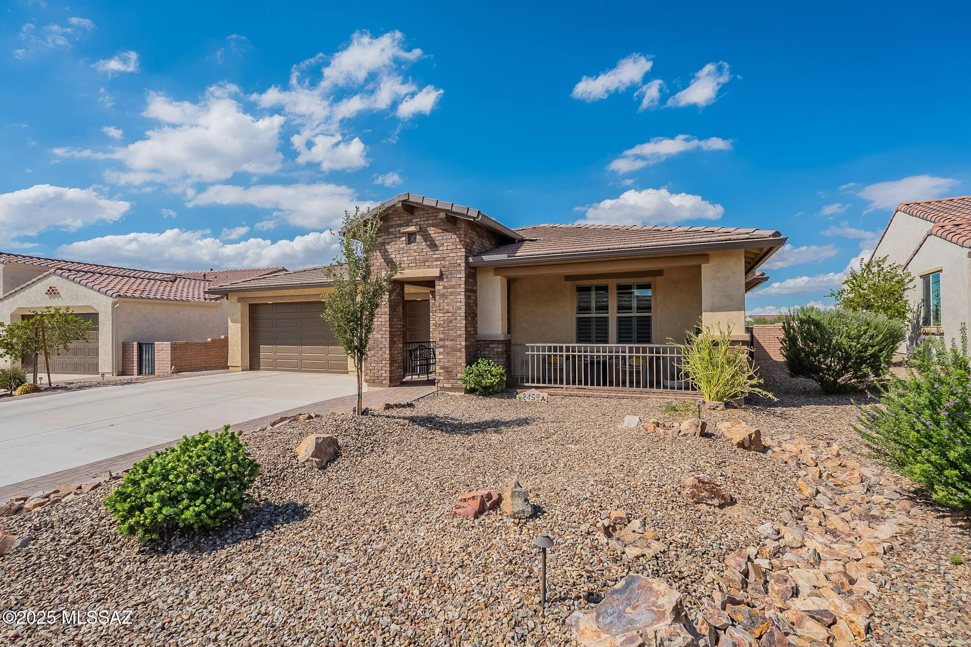 Property Slideshow image 3 of 52 | 2499 e rolling meadow ln, Green Valley, AZ, 85614
