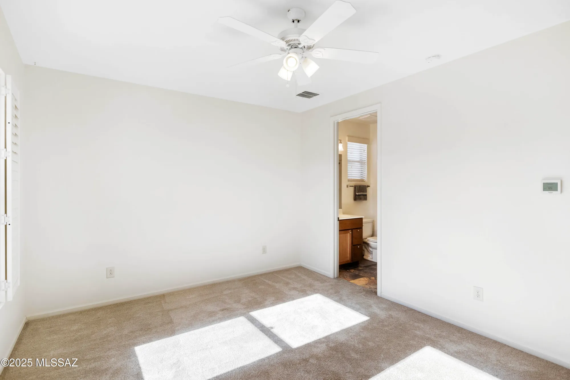 Property Slideshow image 19 of 38 | 60982 e arroyo grande dr, Oracle, AZ, 85623