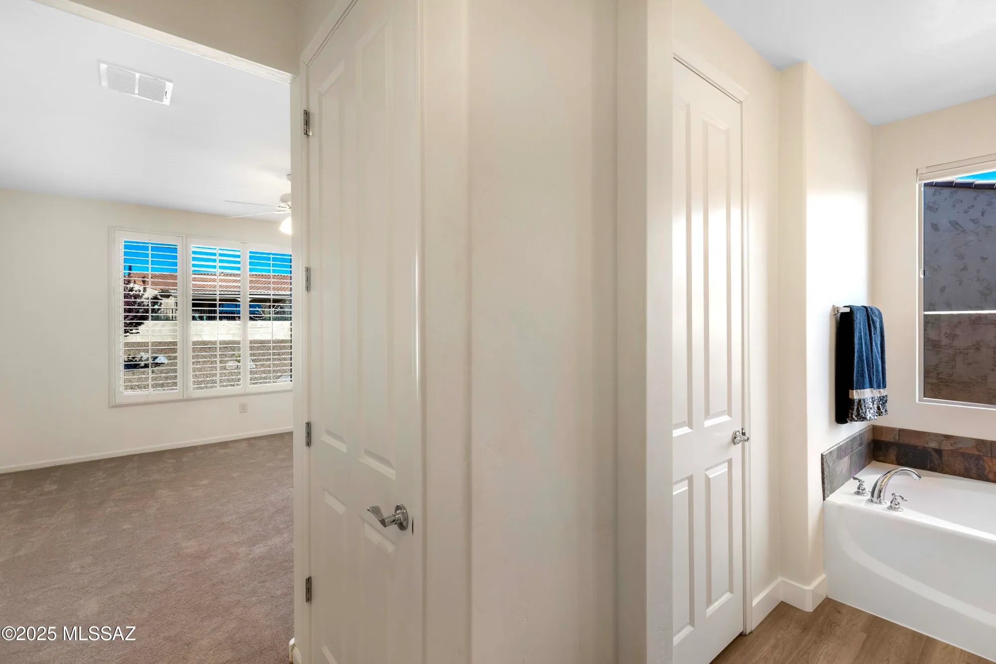 Property Slideshow image 12 of 38 | 60982 e arroyo grande dr, Oracle, AZ, 85623