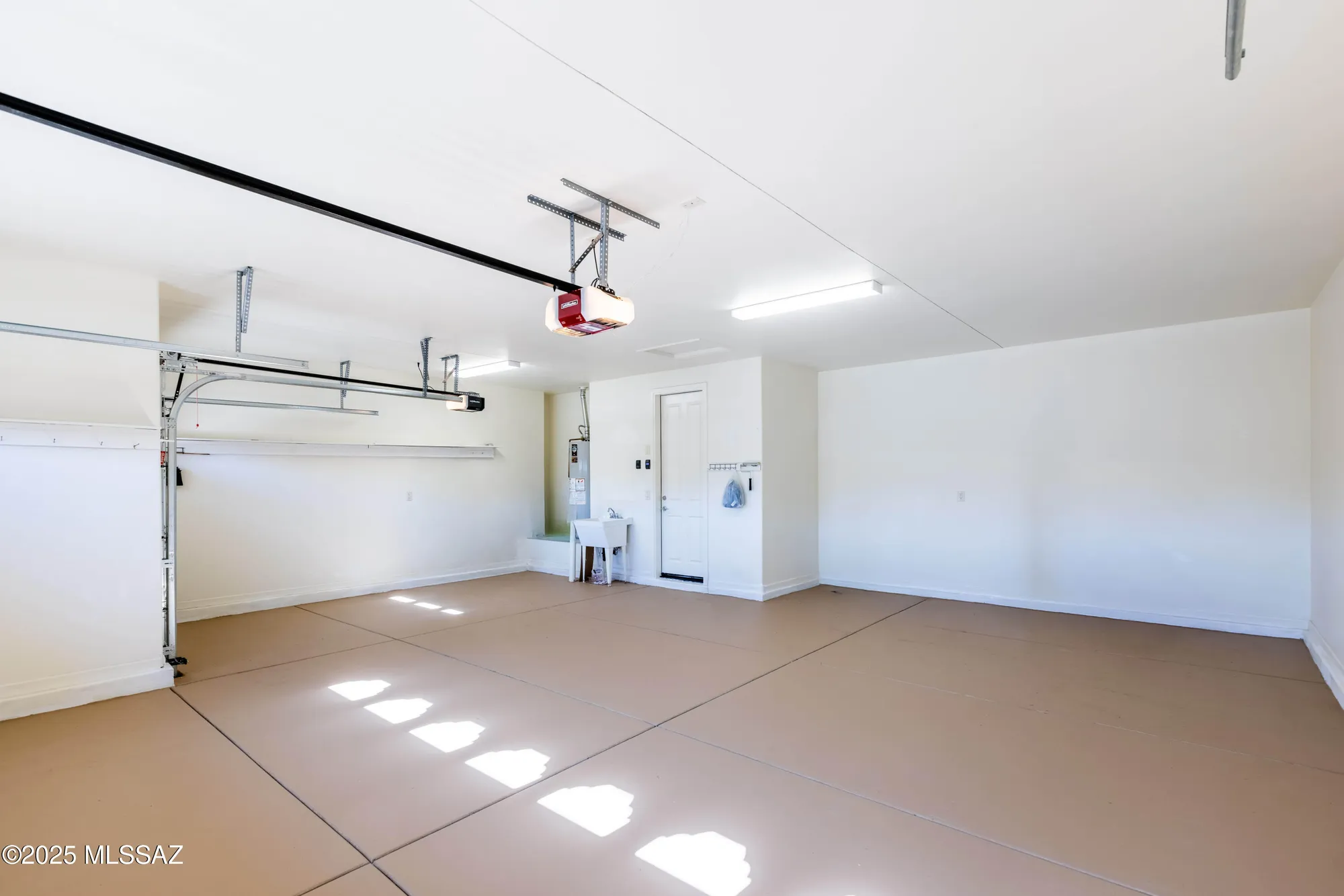 Property Slideshow image 28 of 38 | 60982 e arroyo grande dr, Oracle, AZ, 85623