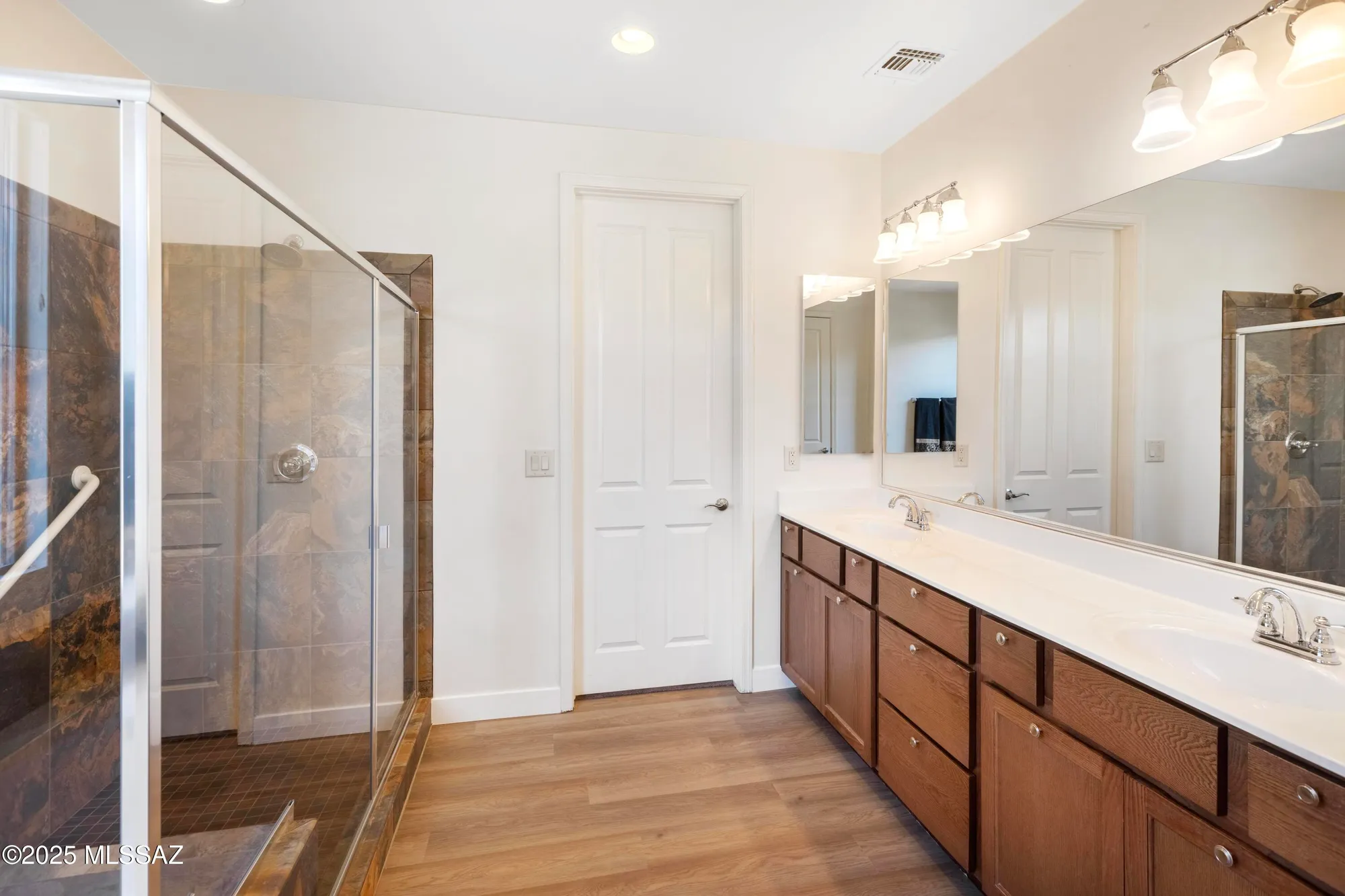 Property Slideshow image 17 of 38 | 60982 e arroyo grande dr, Oracle, AZ, 85623