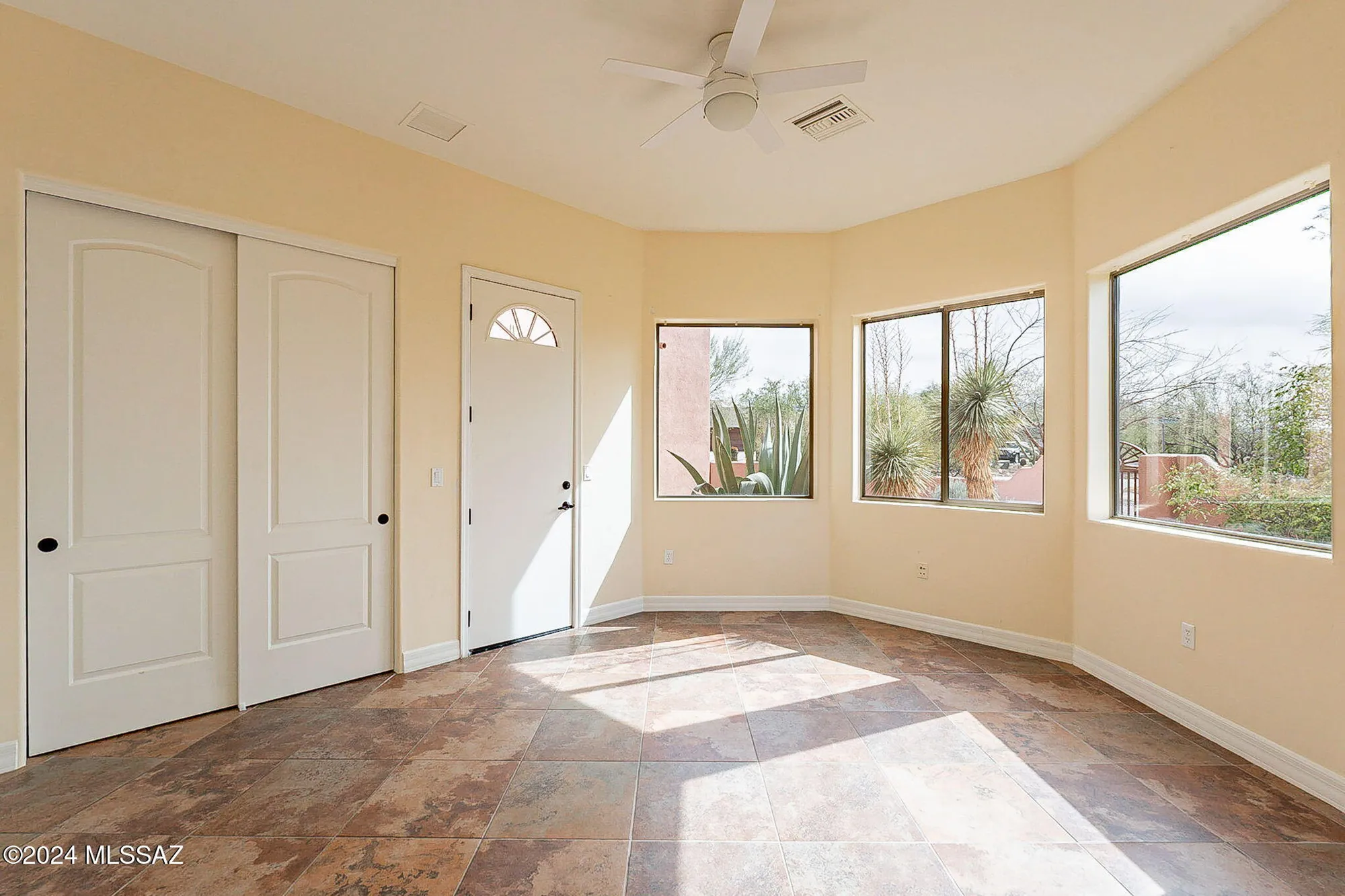 Property Slideshow image 30 of 38 | 851 e florida saddle ct, Green Valley, AZ, 85614