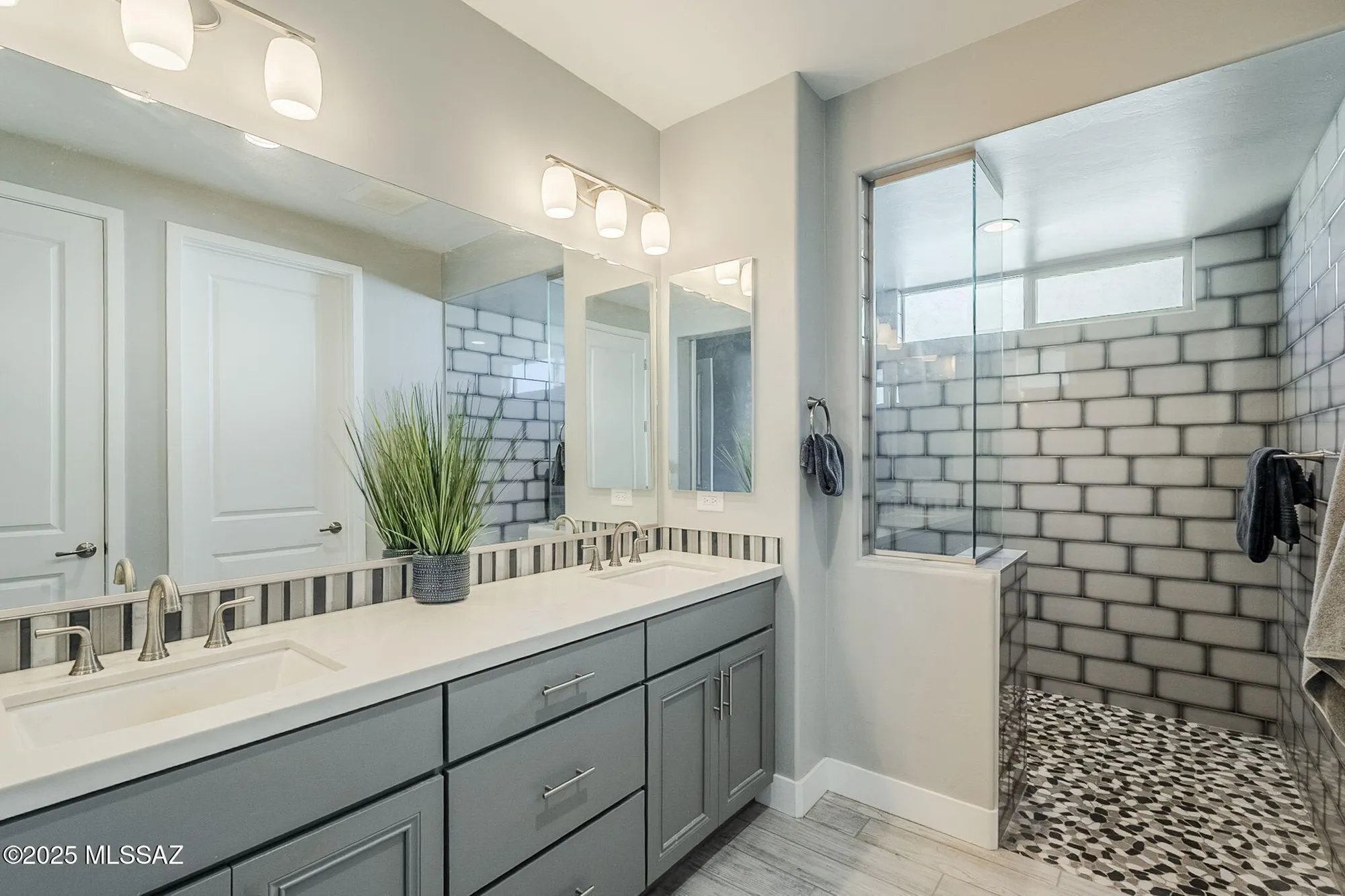 Property Slideshow image 19 of 40 | 61645 e travertine st, Oracle, AZ, 85623