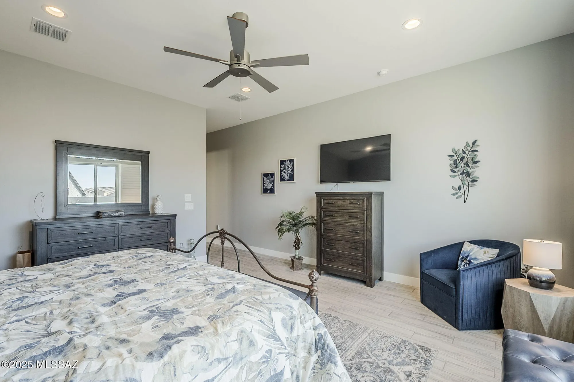 Property Slideshow image 17 of 40 | 61645 e travertine st, Oracle, AZ, 85623