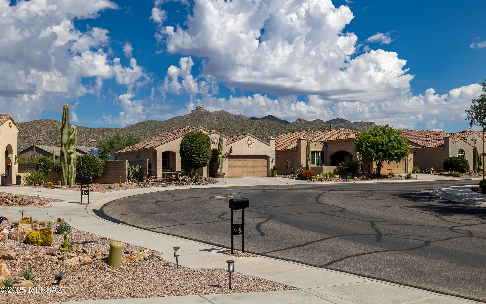 Property Slideshow image 33 of 41 | 14257 n lava falls trl, Marana, AZ, 85658