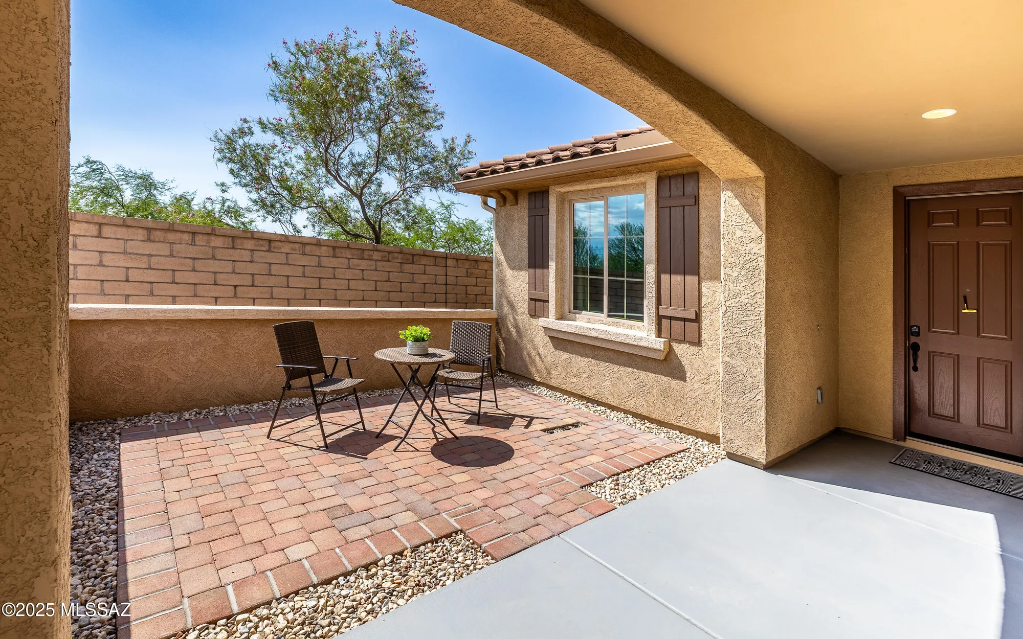 Property Slideshow image 4 of 41 | 14257 n lava falls trl, Marana, AZ, 85658
