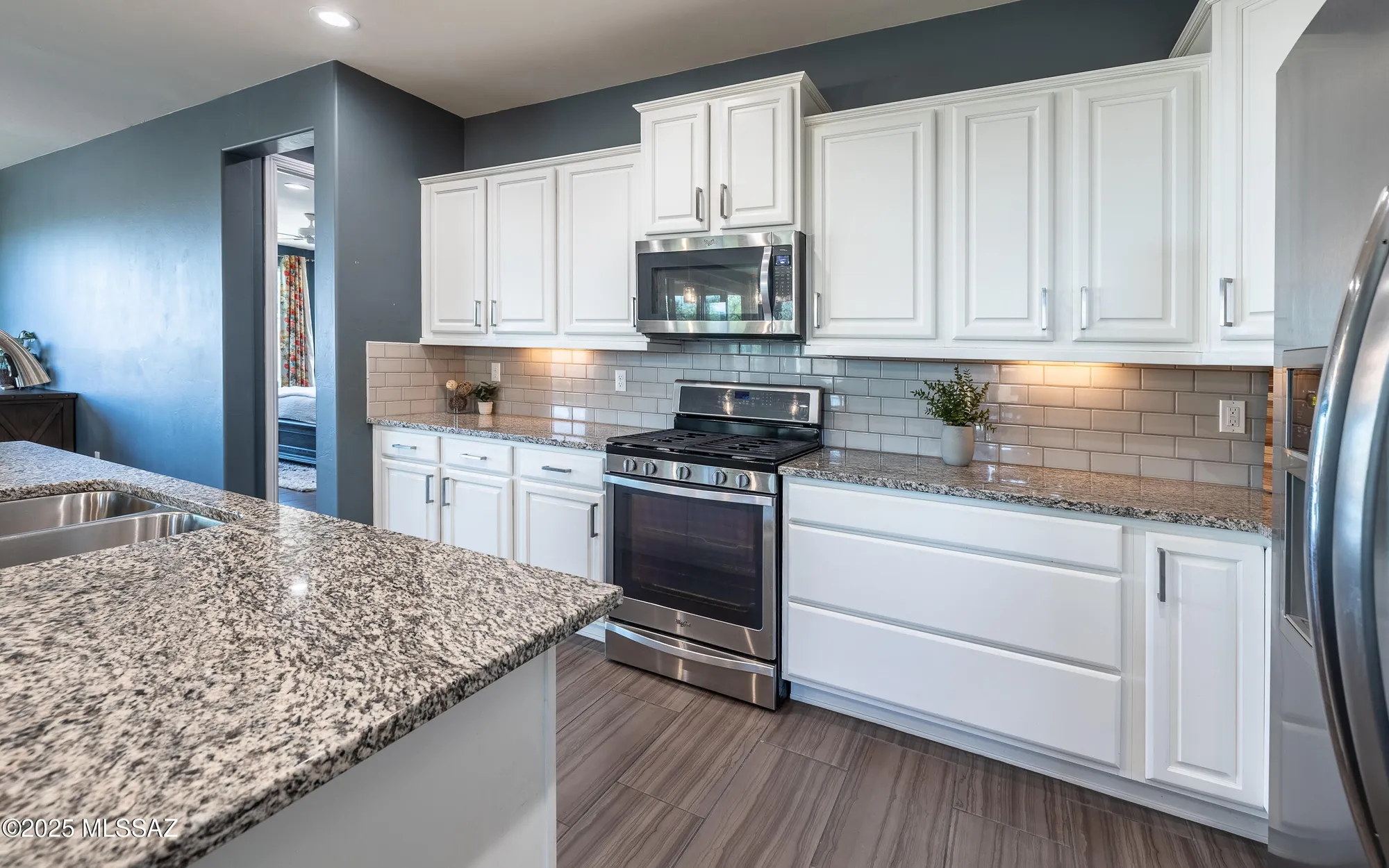 Property Slideshow image 8 of 41 | 14257 n lava falls trl, Marana, AZ, 85658