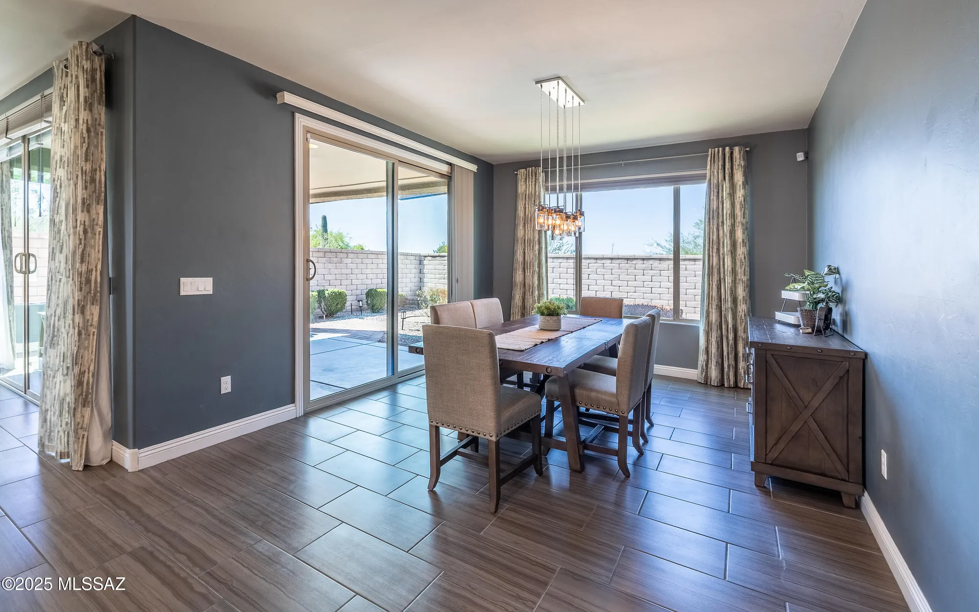 Property Slideshow image 9 of 41 | 14257 n lava falls trl, Marana, AZ, 85658