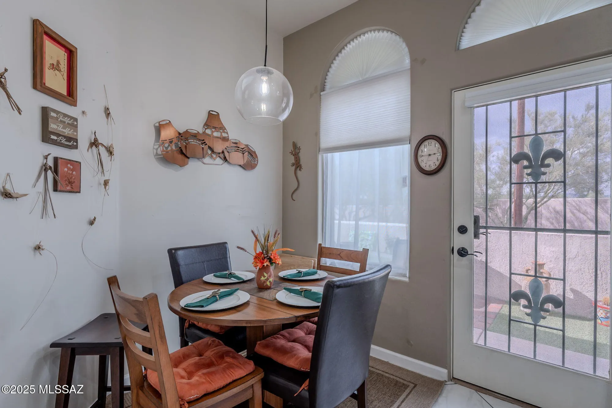 Property Slideshow image 11 of 37 | 2396 w via di silvio, Tucson, AZ, 85741