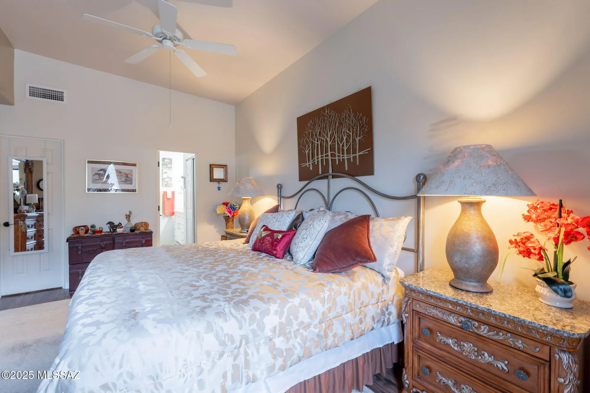 Property Slideshow image 19 of 37 | 2396 w via di silvio, Tucson, AZ, 85741