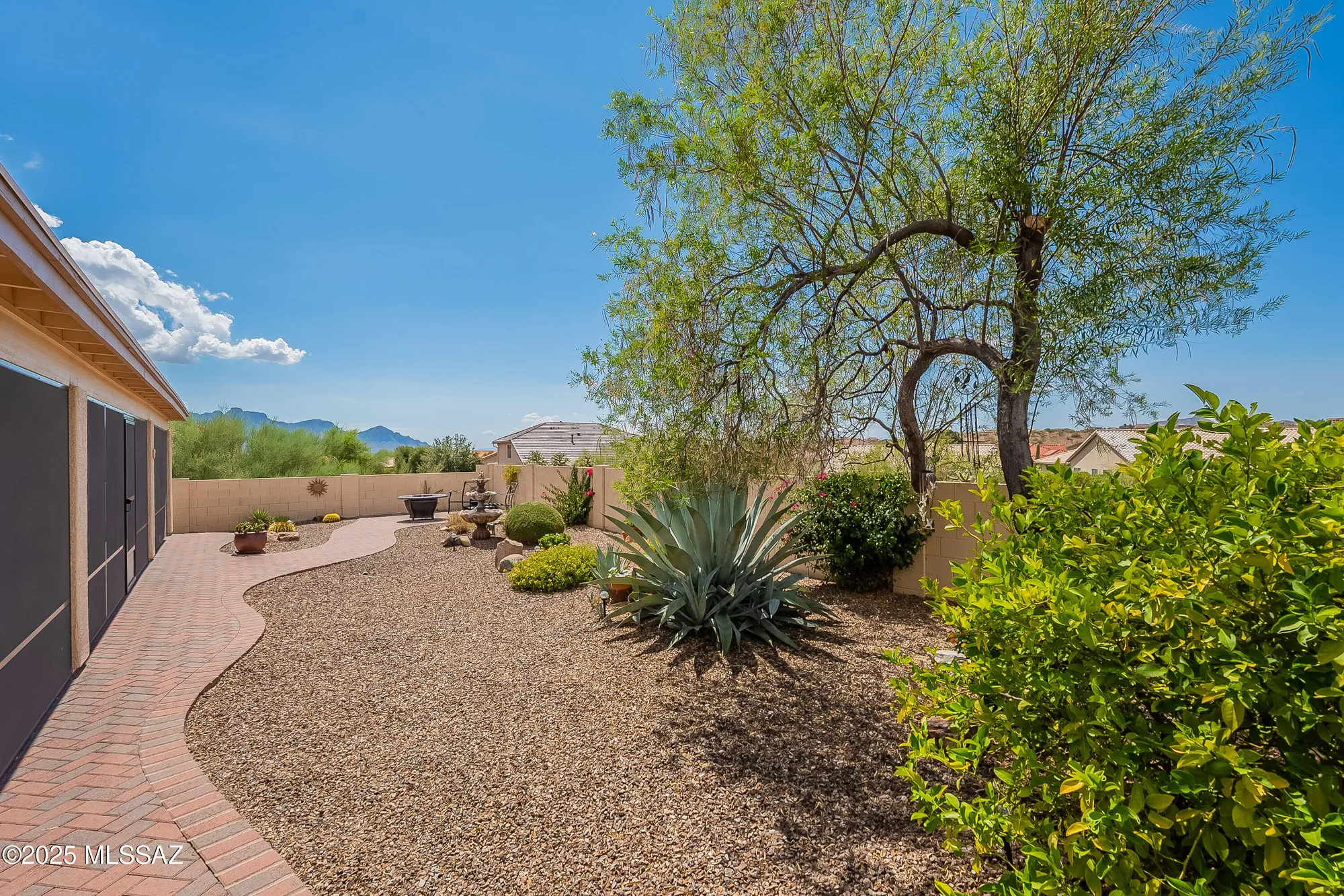 Property Slideshow image 41 of 49 | 39316 s sand crest dr, Tucson, AZ, 85739