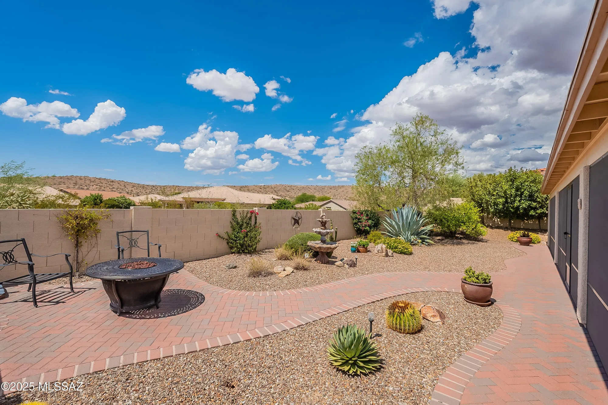 Property Slideshow image 40 of 49 | 39316 s sand crest dr, Tucson, AZ, 85739