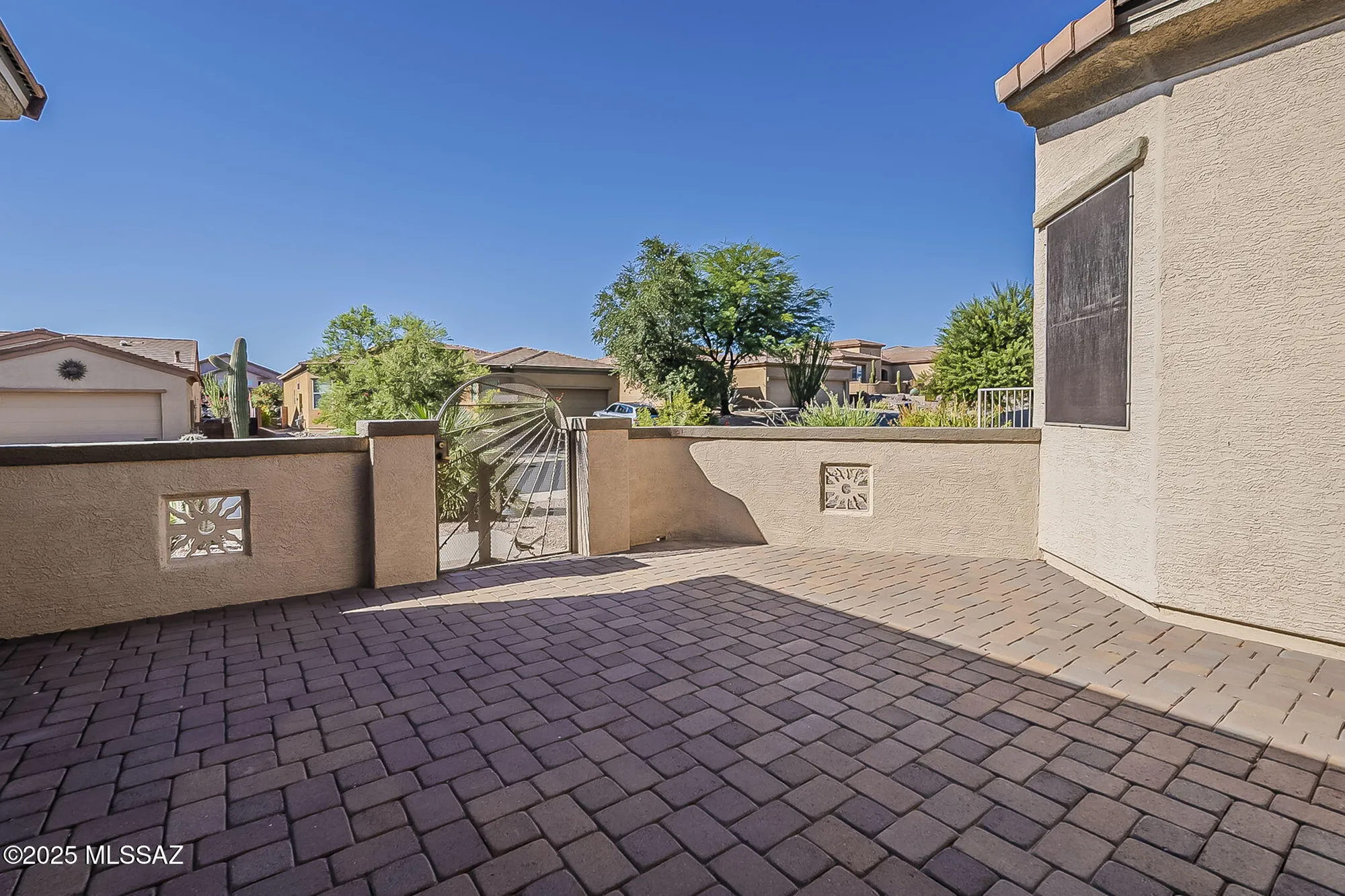 Property Slideshow image 16 of 35 | 1112 w tenniel dr, Green Valley, AZ, 85614