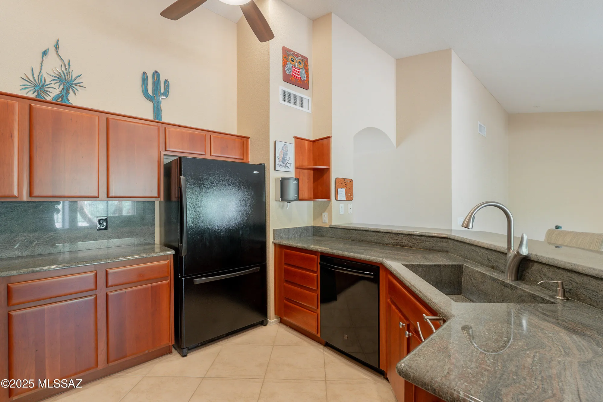 Property Slideshow image 9 of 50 | 65156 e brassie dr, Tucson, AZ, 85739