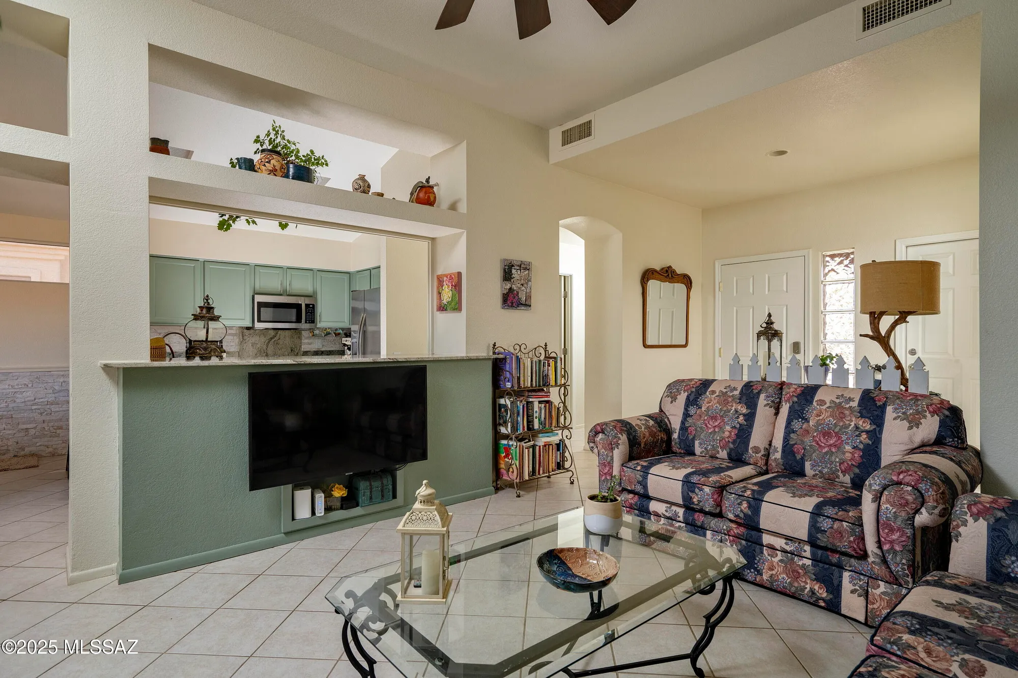 Property Slideshow image 4 of 23 | 2246 e amaranth st, Oro Valley, AZ, 85755