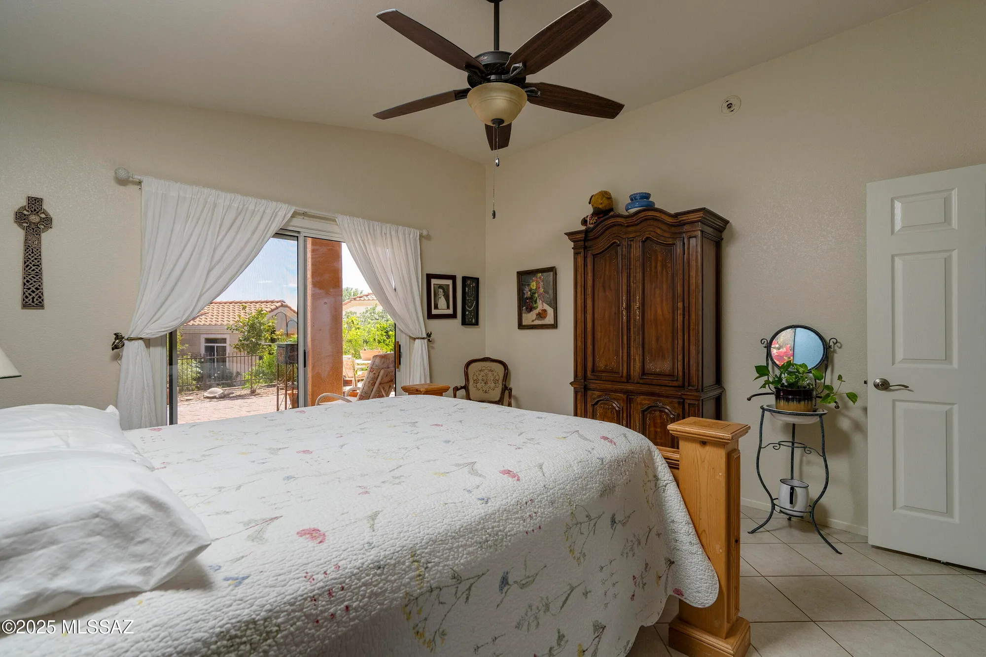 Property Slideshow image 8 of 23 | 2246 e amaranth st, Oro Valley, AZ, 85755