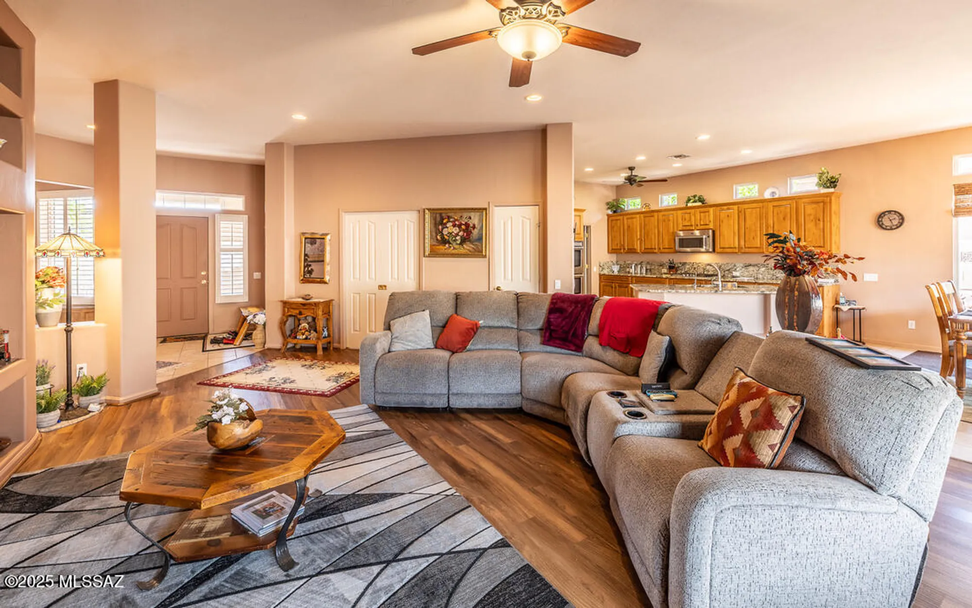 Property Slideshow image 9 of 46 | 13730 n heritage canyon dr, Marana, AZ, 85658