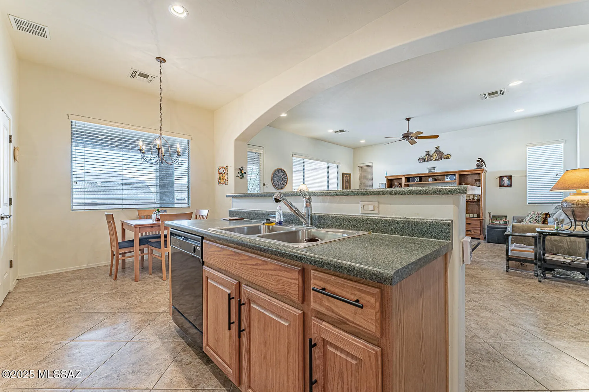 Property Slideshow image 21 of 47 | 5937 s scarlet sky pl, Green Valley, AZ, 85622
