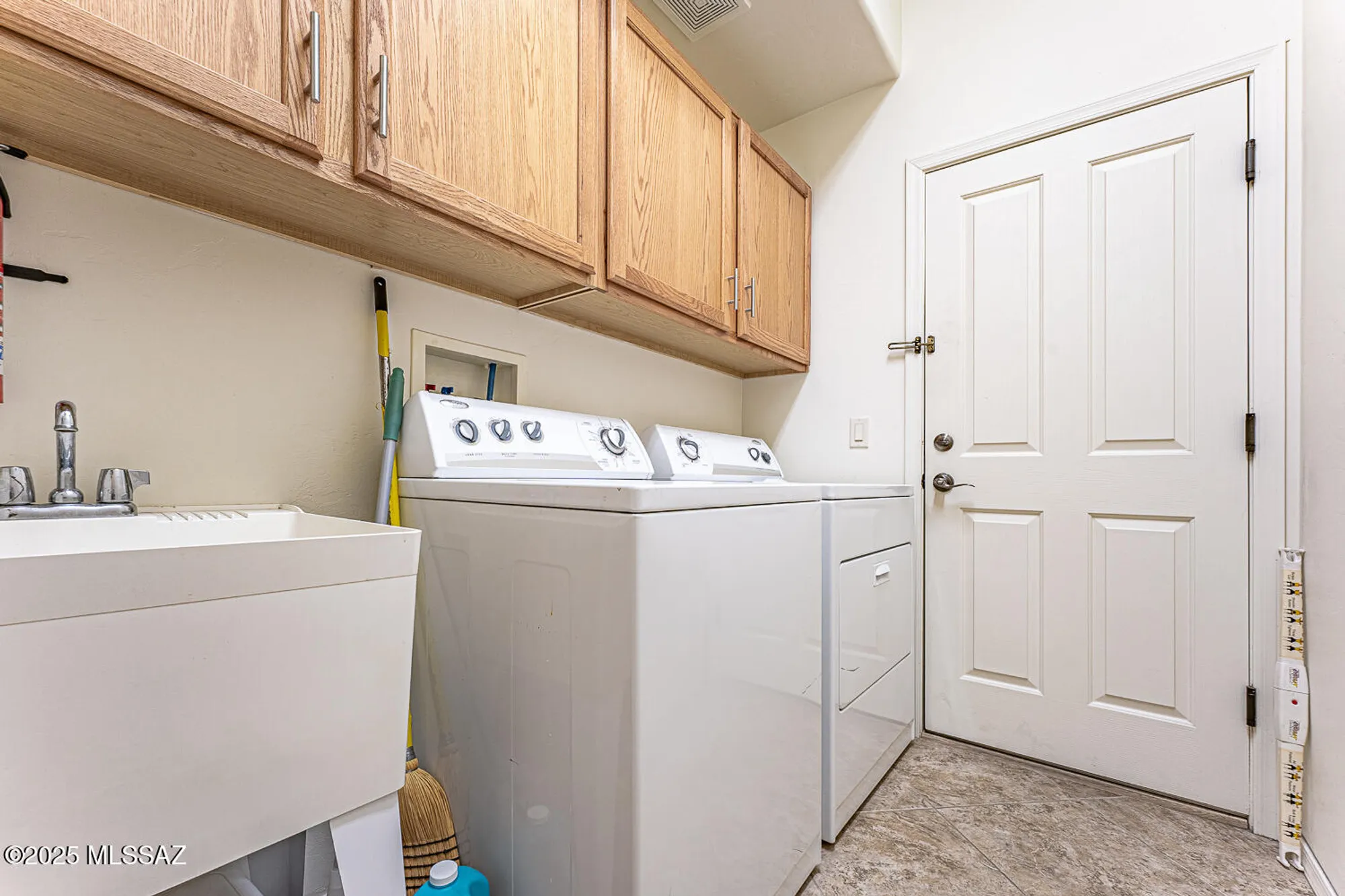 Property Slideshow image 36 of 47 | 5937 s scarlet sky pl, Green Valley, AZ, 85622