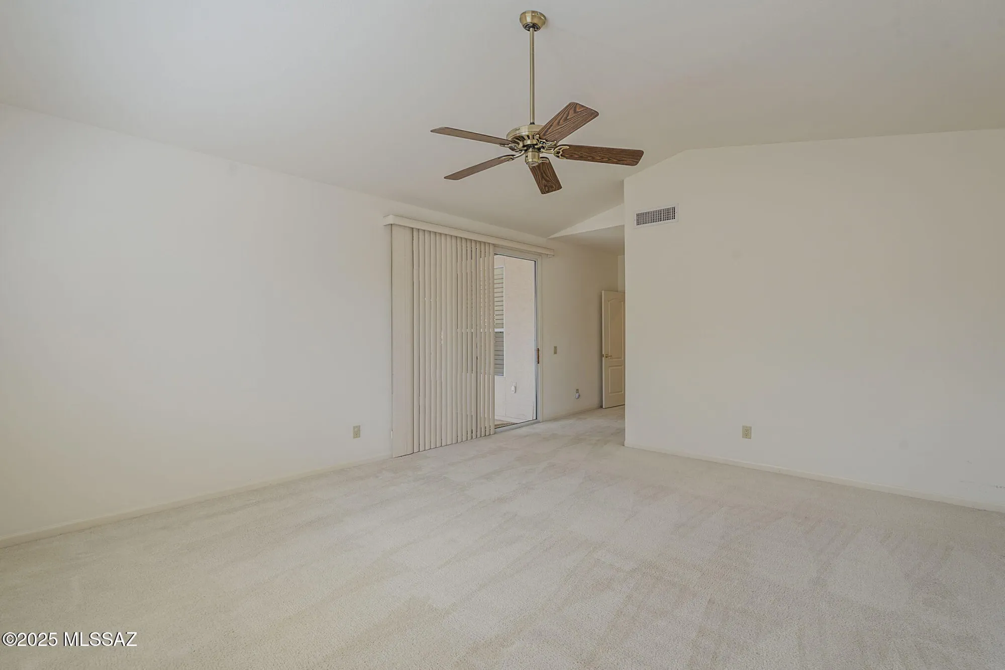 Property Slideshow image 31 of 44 | 37096 s canyon view dr, Tucson, AZ, 85739