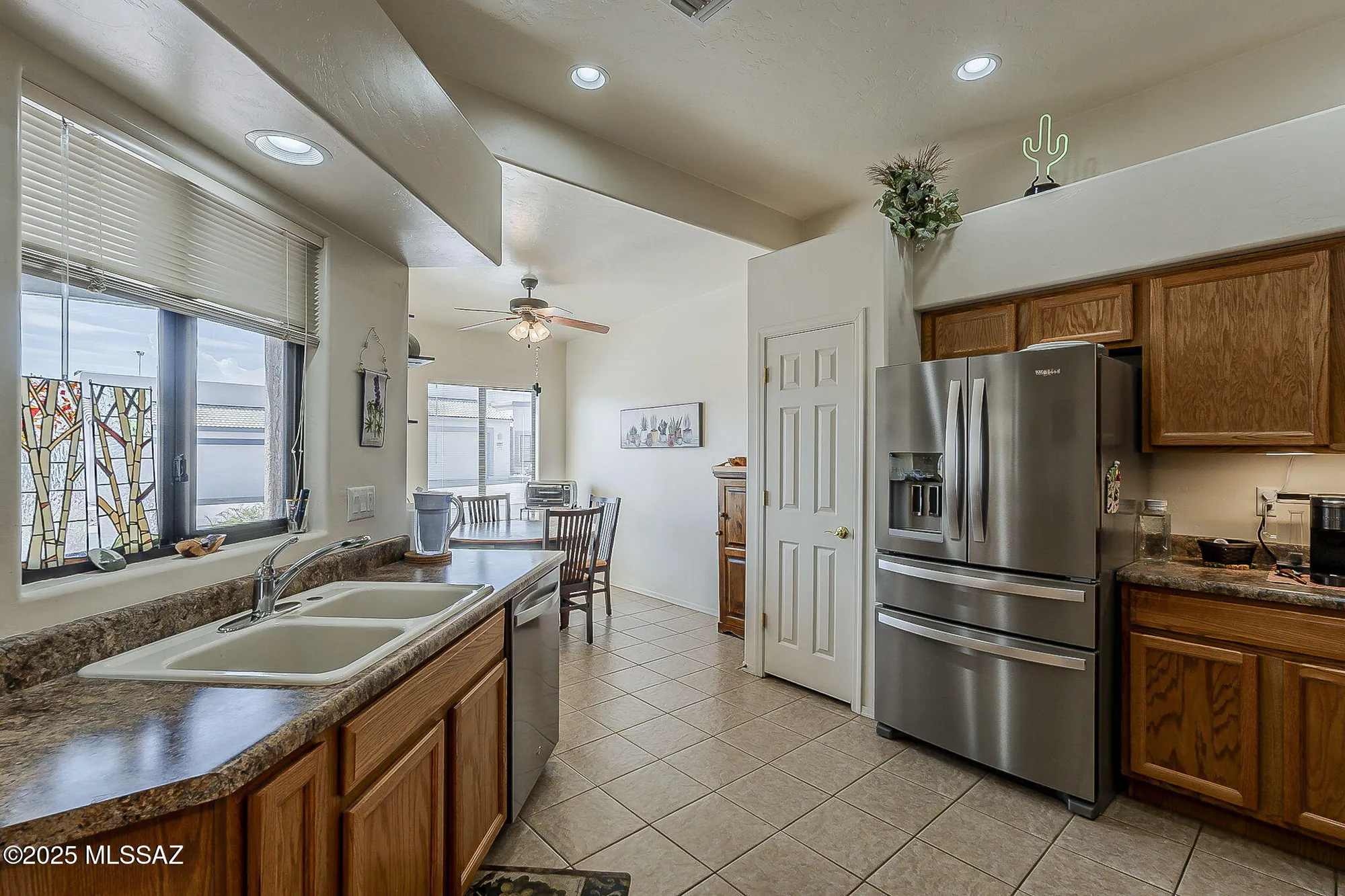 Property Slideshow image 8 of 27 | 582 w camino del bondadoso, Green Valley, AZ, 85614