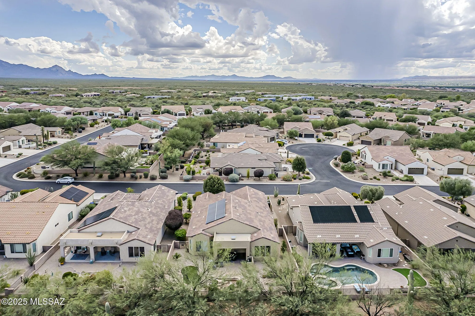 Property Slideshow image 6 of 46 | 2227 e thunderchief dr, Green Valley, AZ, 85614