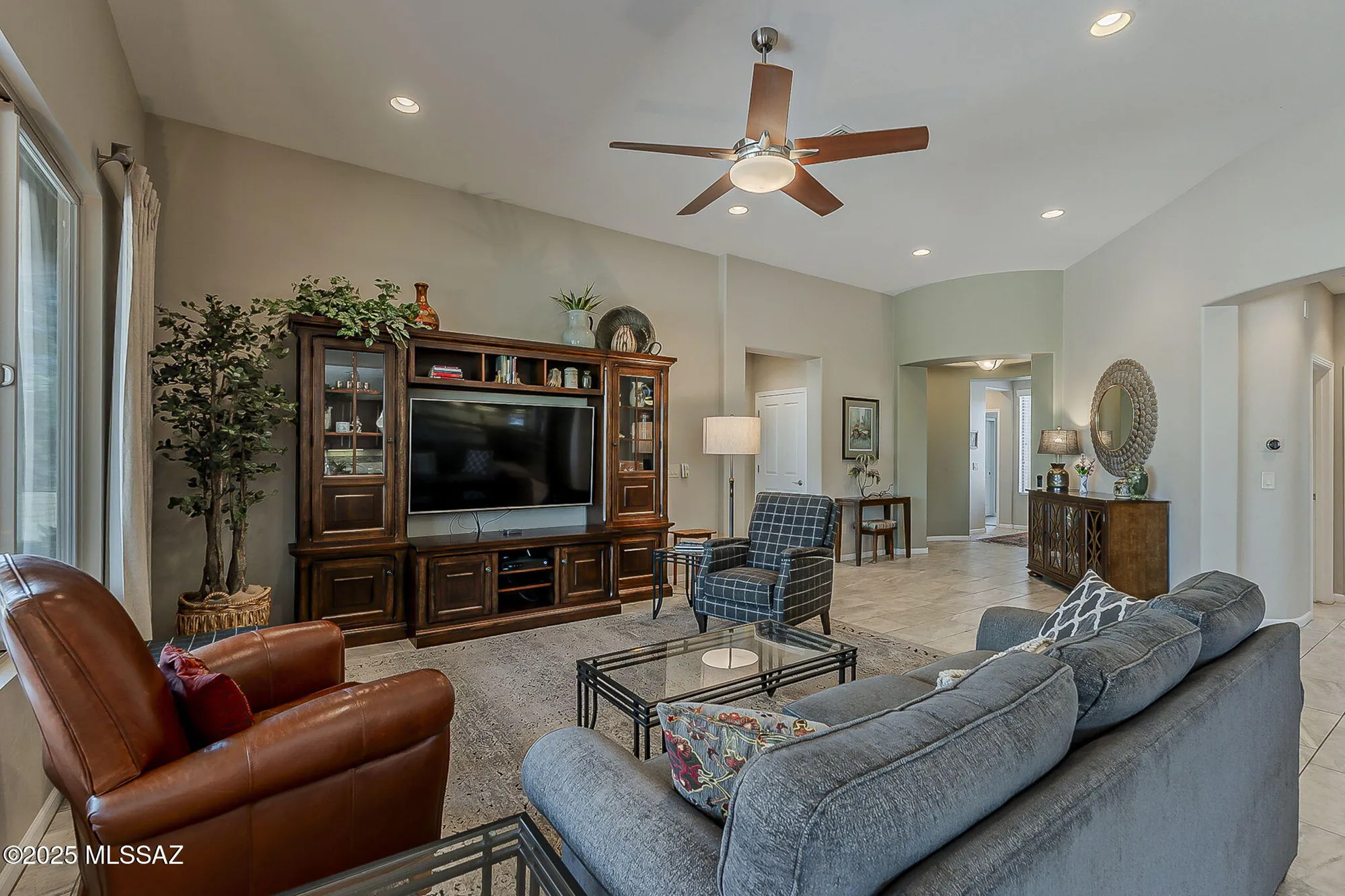Property Slideshow image 11 of 46 | 2227 e thunderchief dr, Green Valley, AZ, 85614