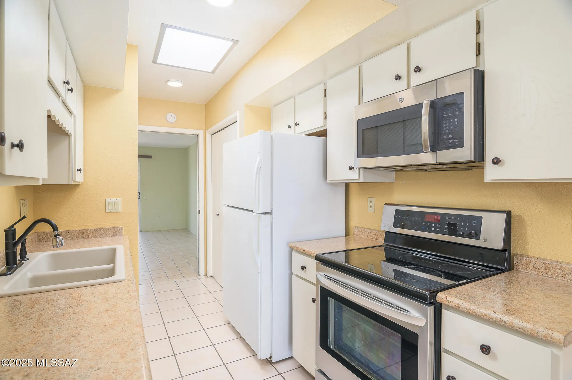 Property Slideshow image 4 of 21 | 2882 s camino pansa, Green Valley, AZ, 85622