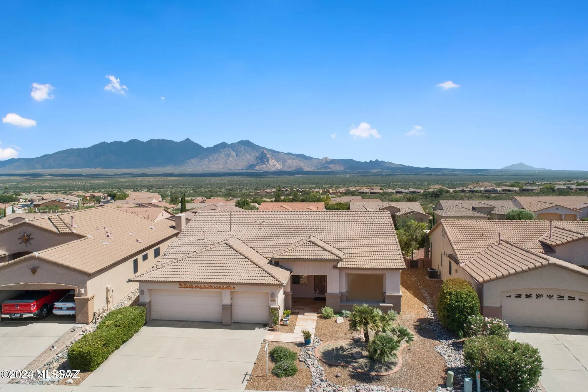 Property Slideshow image 2 of 32 | 5095 s avenida sin prisa, Green Valley, AZ, 85622