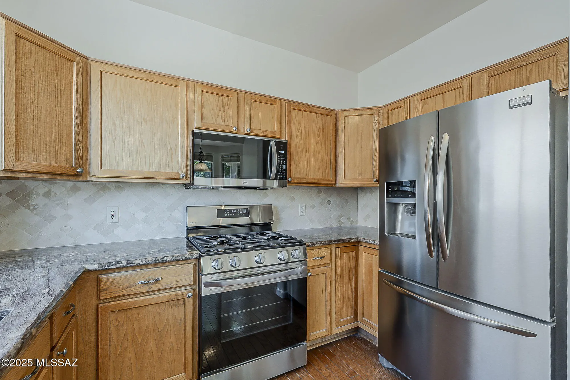 Property Slideshow image 23 of 40 | 7676 w madrigal dr, Tucson, AZ, 85743