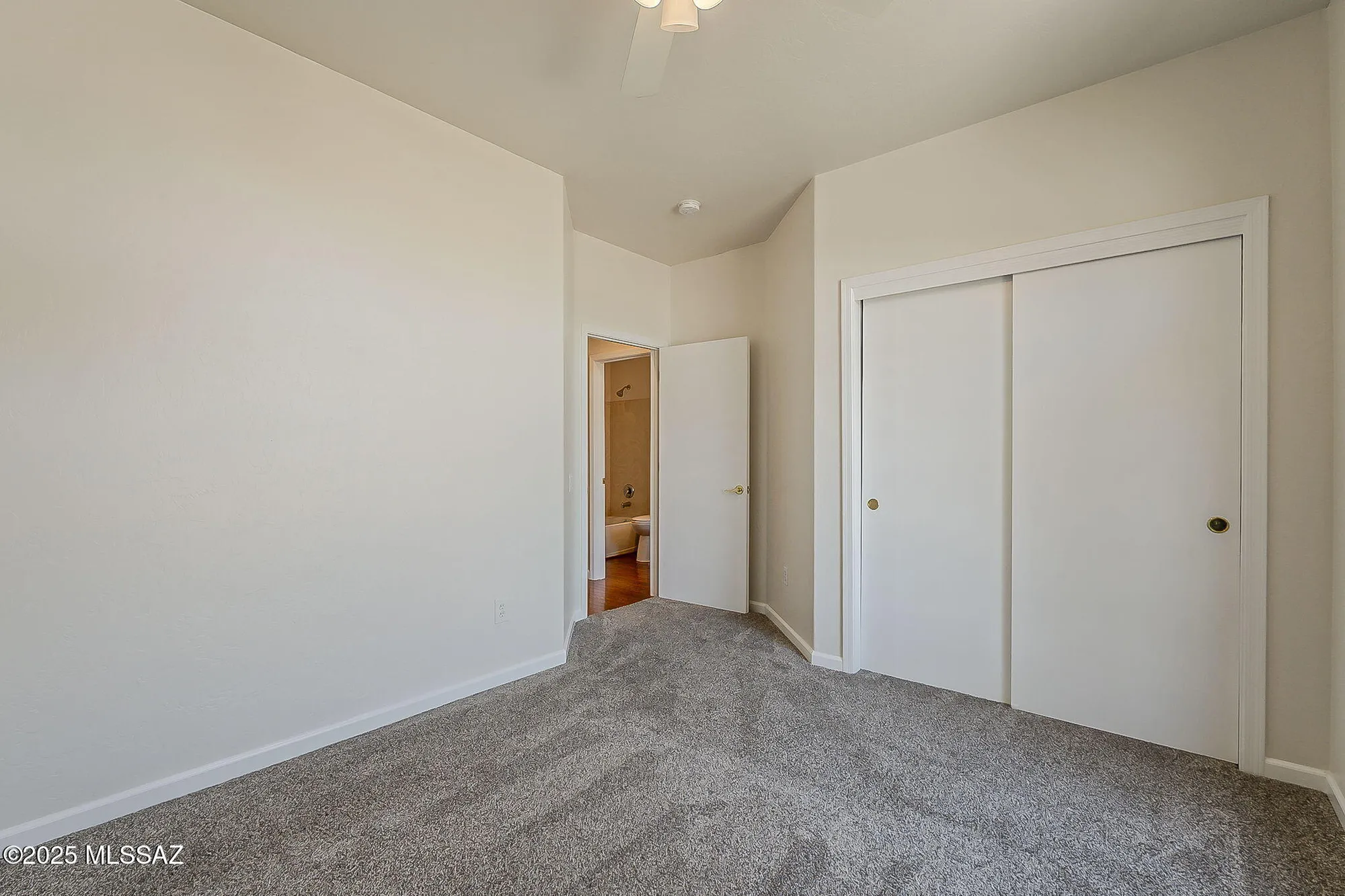 Property Slideshow image 33 of 40 | 7676 w madrigal dr, Tucson, AZ, 85743