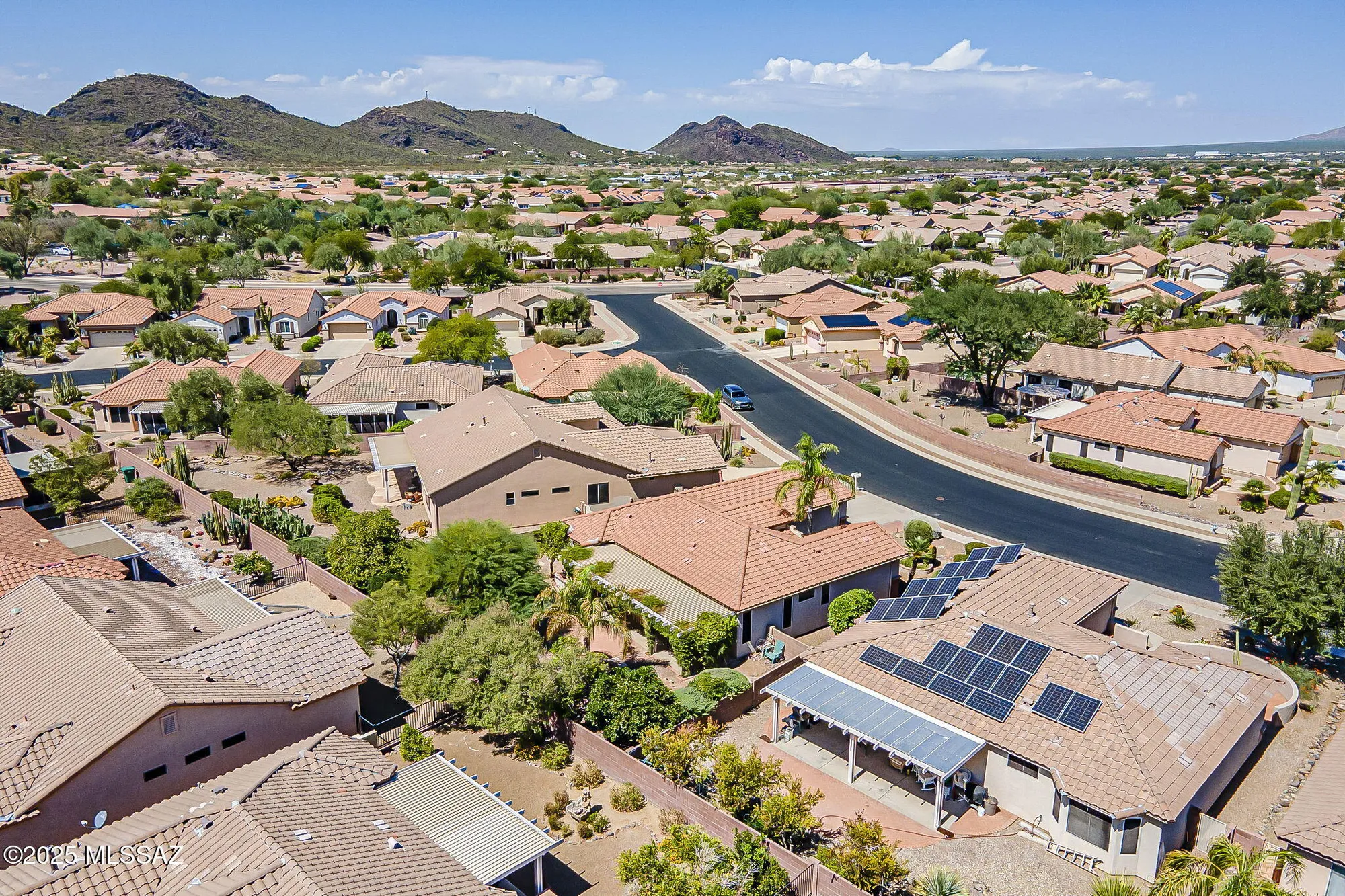 Property Slideshow image 16 of 40 | 7676 w madrigal dr, Tucson, AZ, 85743