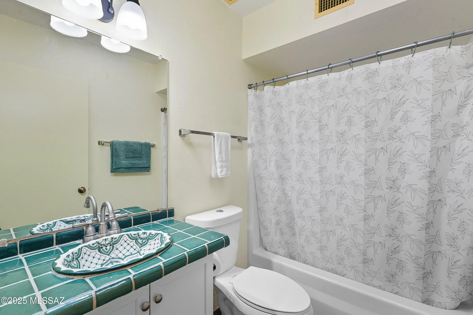 Property Slideshow image 12 of 15 | 102 w calle del tiempo, Green Valley, AZ, 85614