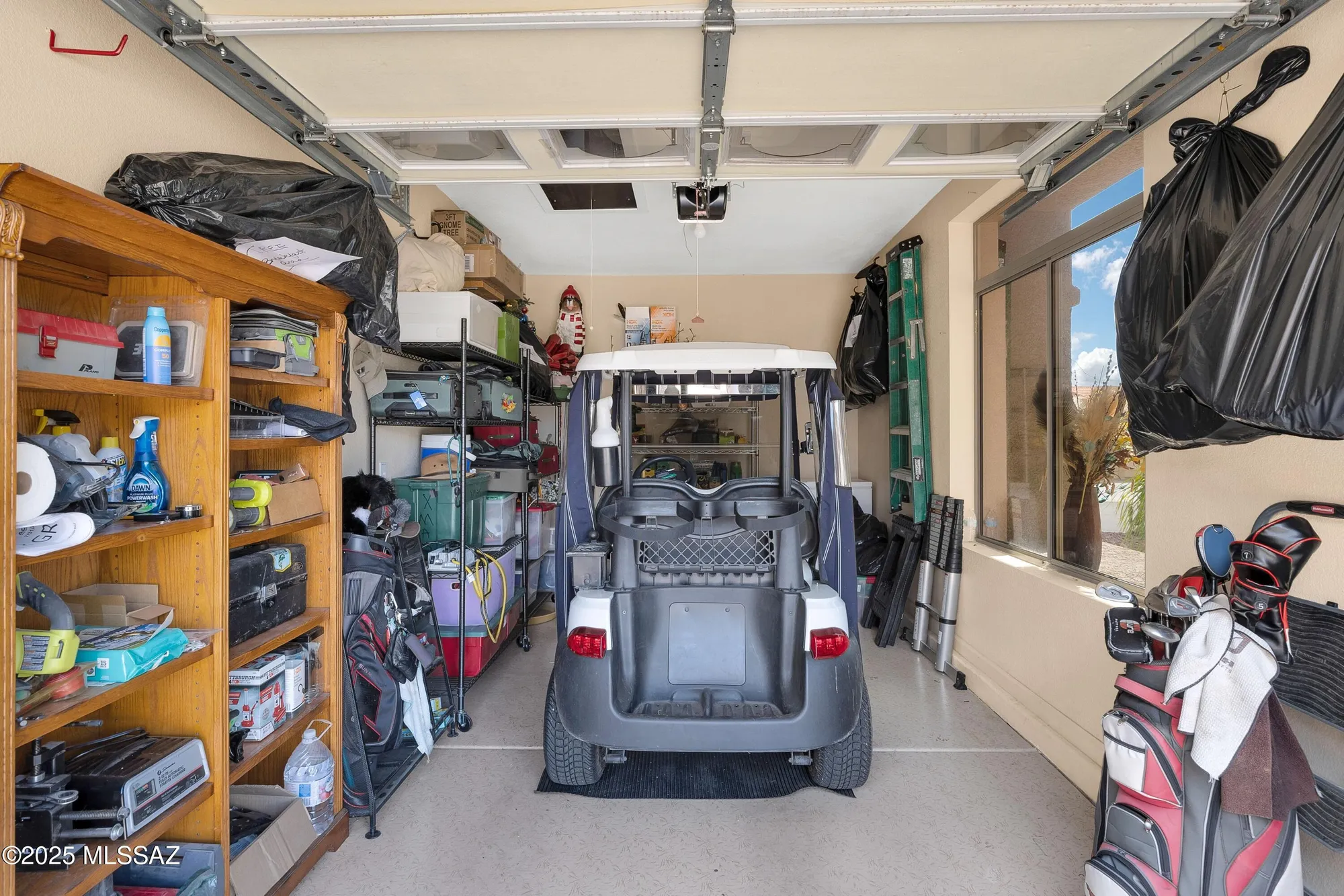 Property Slideshow image 5 of 50 | 37761 s hill side dr, Tucson, AZ, 85739