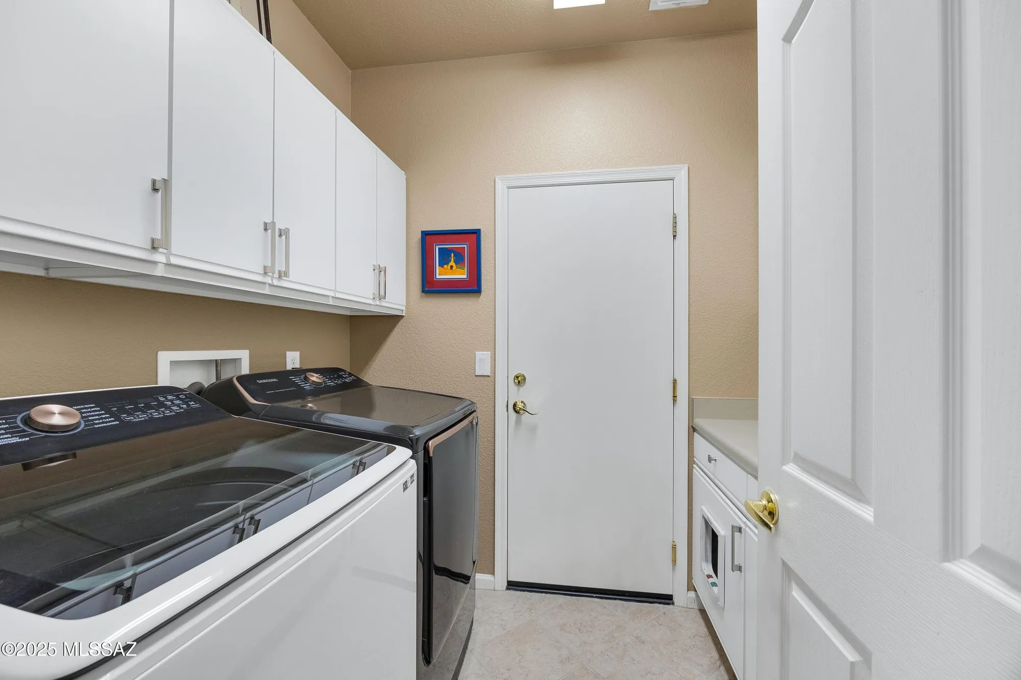 Property Slideshow image 33 of 50 | 37761 s hill side dr, Tucson, AZ, 85739