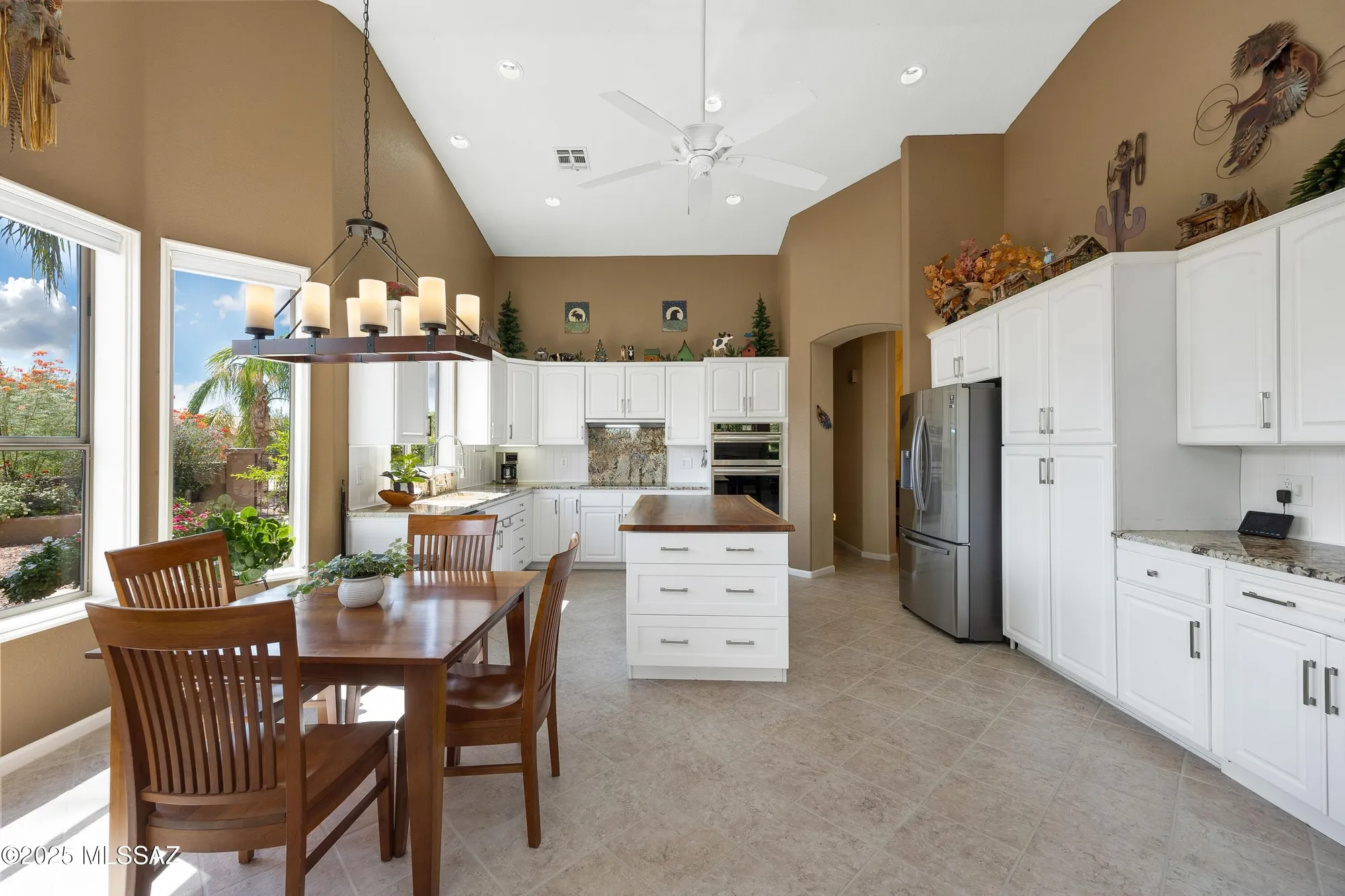 Property Slideshow image 22 of 50 | 37761 s hill side dr, Tucson, AZ, 85739