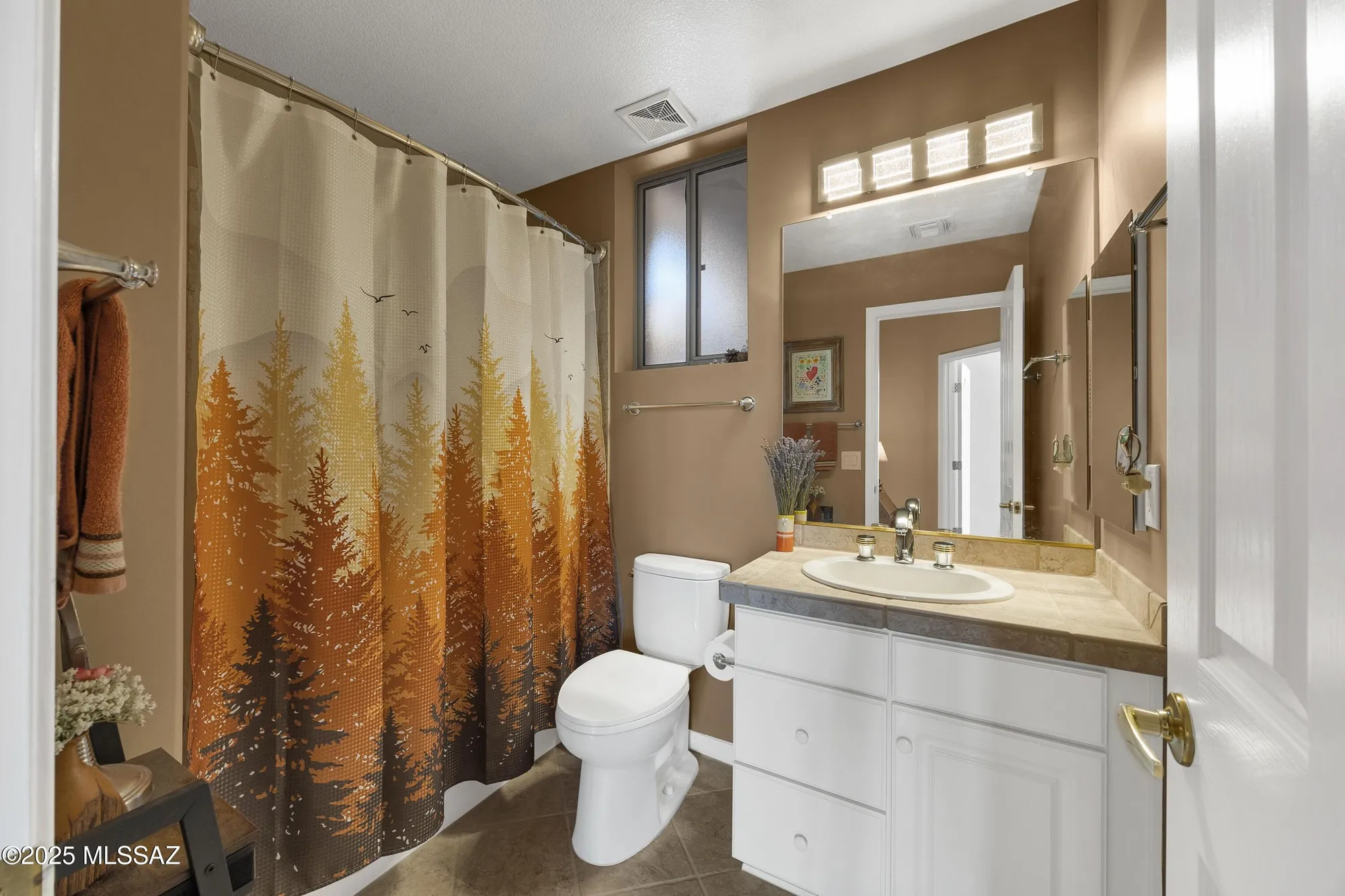 Property Slideshow image 36 of 50 | 37761 s hill side dr, Tucson, AZ, 85739