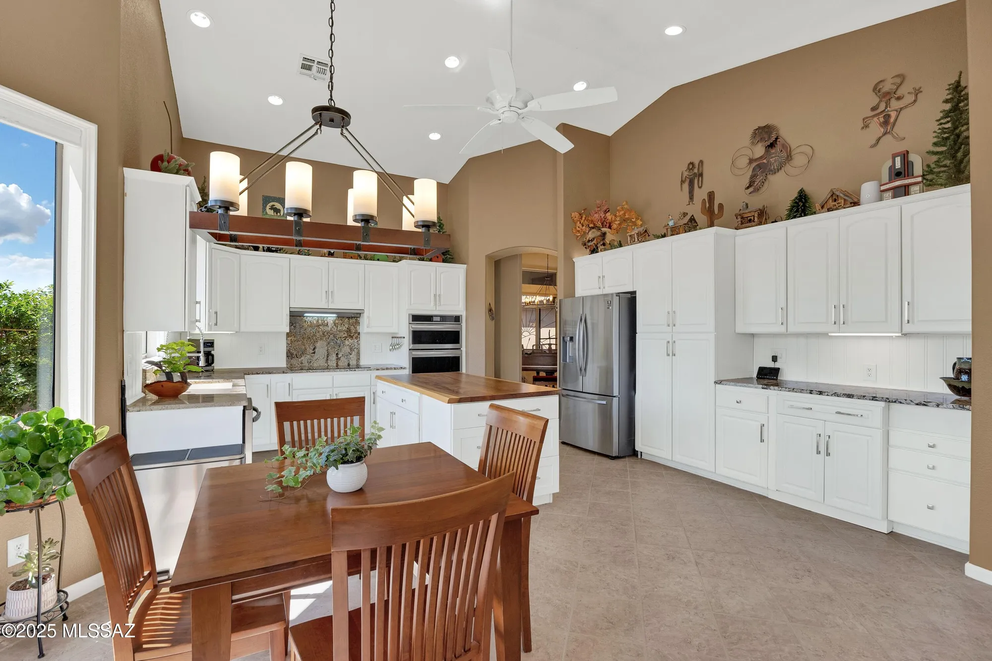 Property Slideshow image 20 of 50 | 37761 s hill side dr, Tucson, AZ, 85739