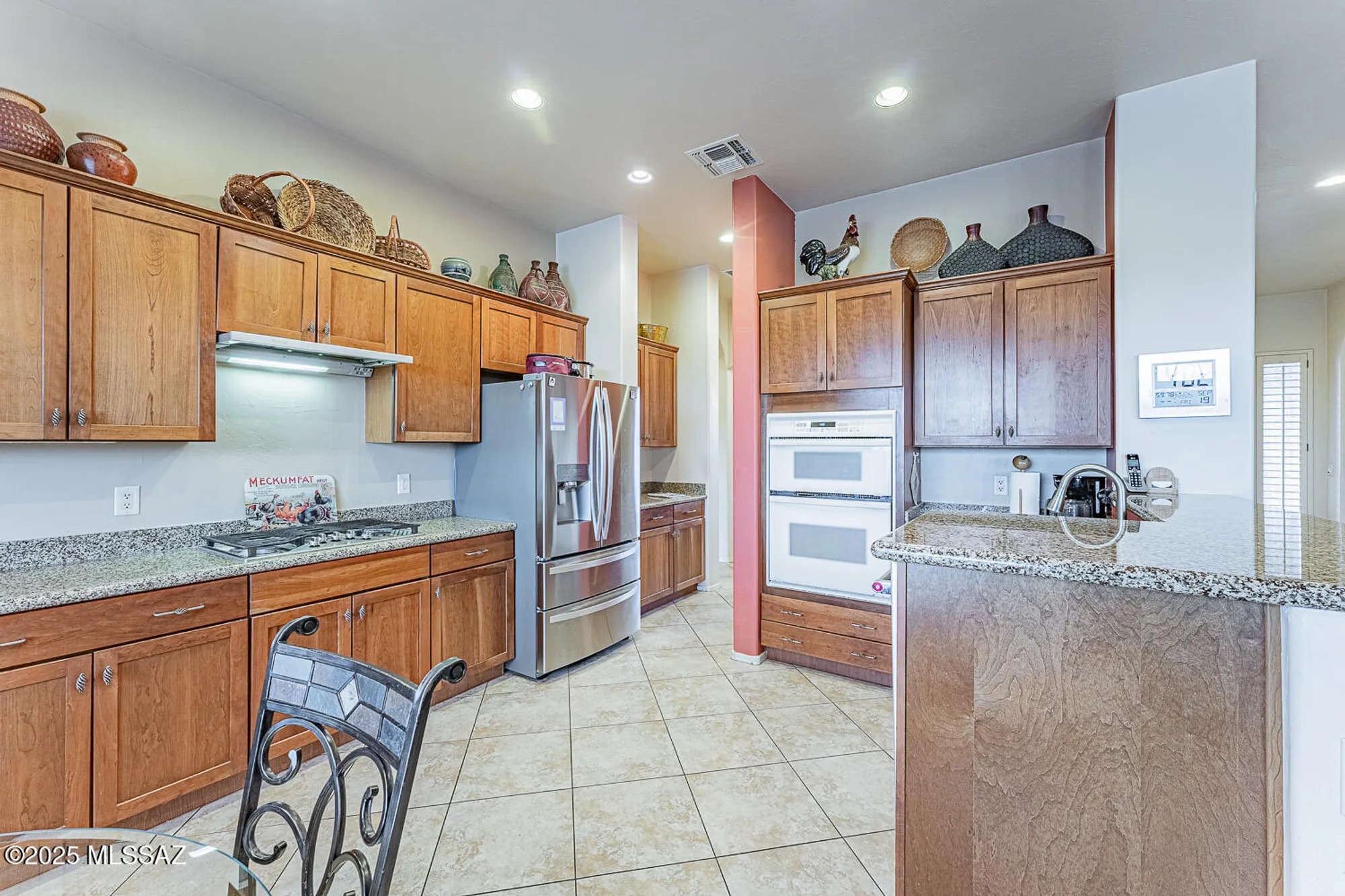 Property Slideshow image 21 of 47 | 2007 w cactus run dr, Green Valley, AZ, 85622