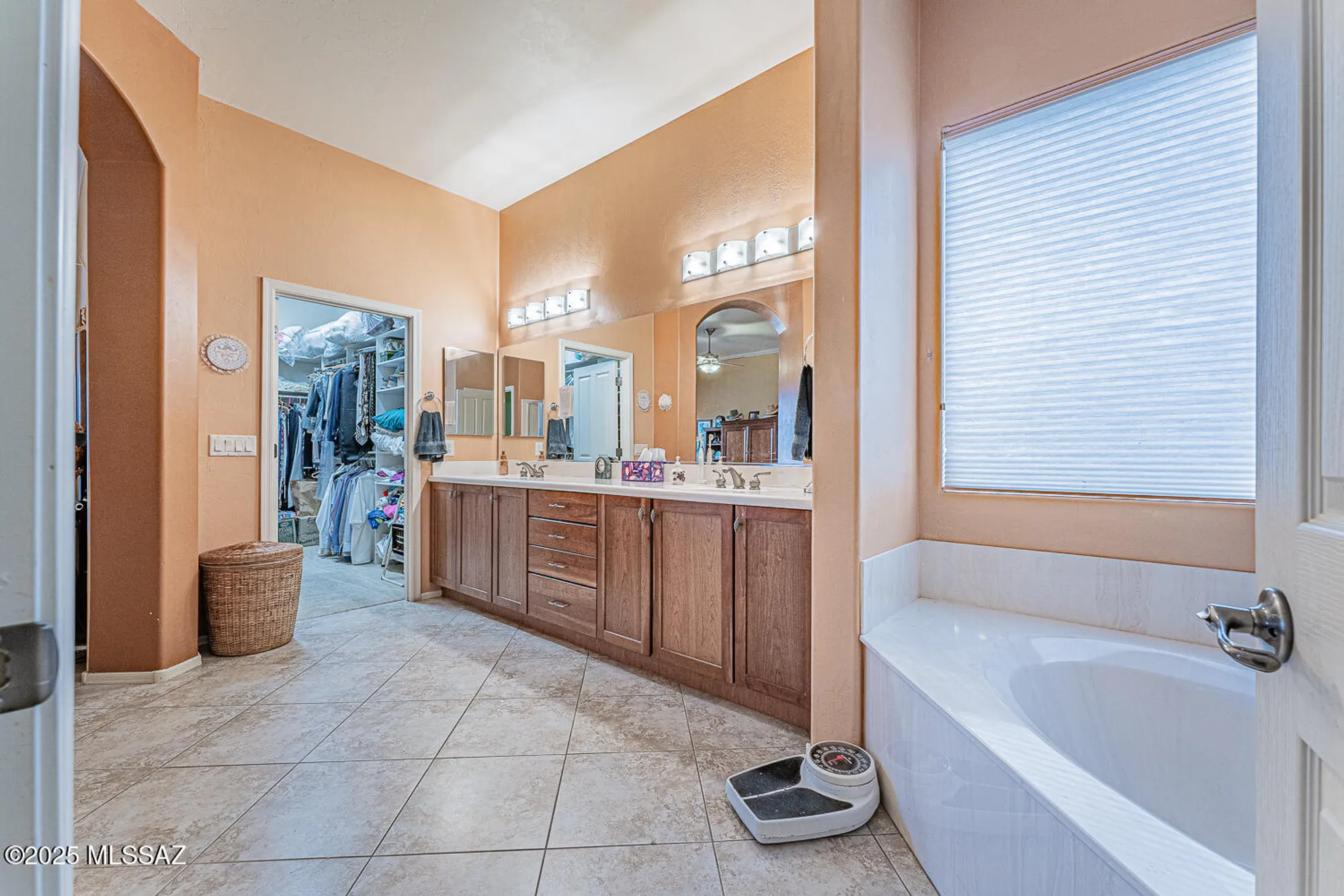 Property Slideshow image 29 of 47 | 2007 w cactus run dr, Green Valley, AZ, 85622