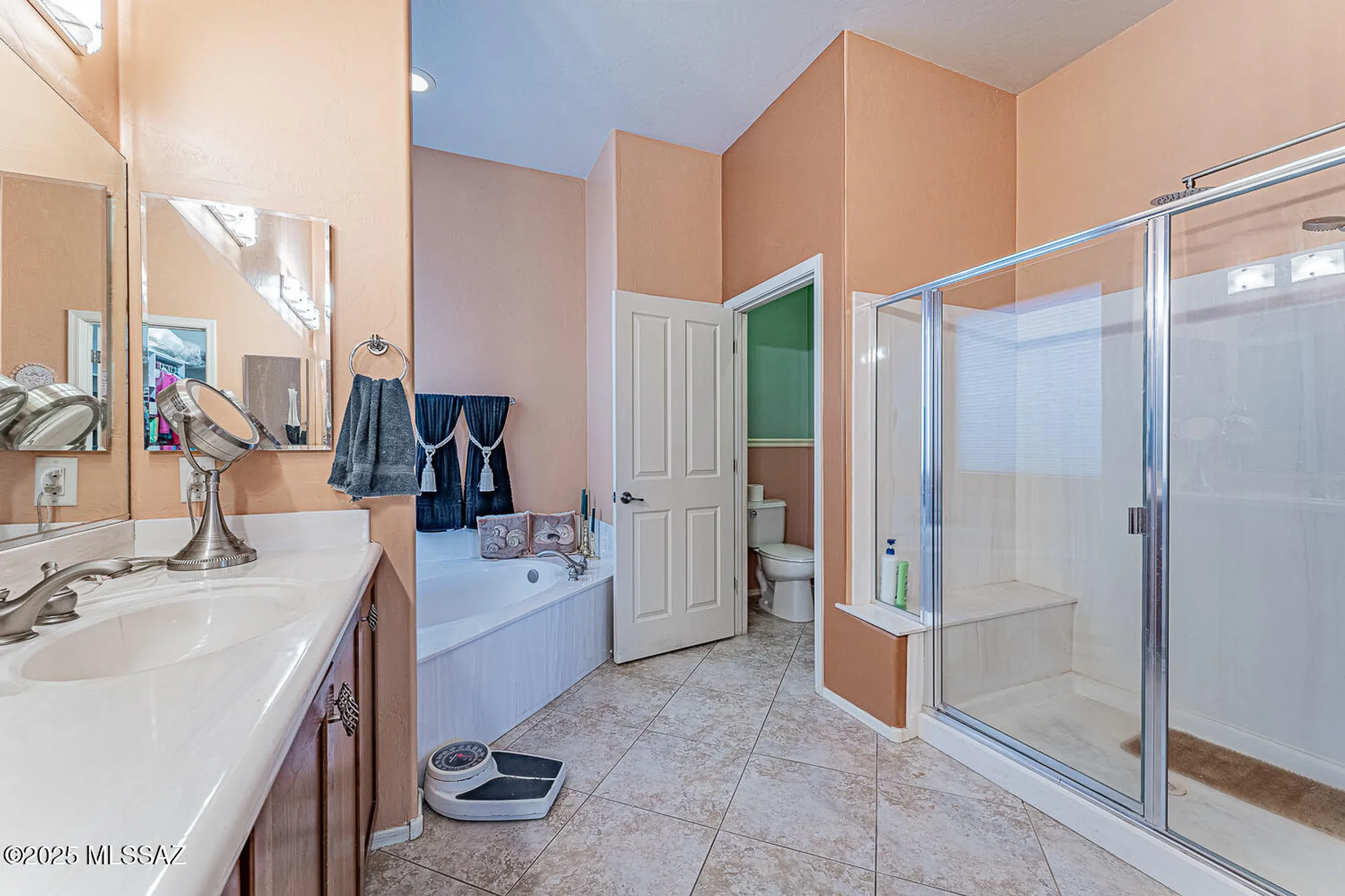 Property Slideshow image 31 of 47 | 2007 w cactus run dr, Green Valley, AZ, 85622