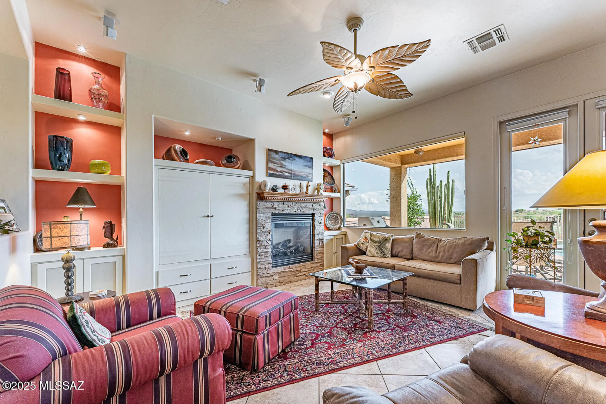 Property Slideshow image 8 of 47 | 2007 w cactus run dr, Green Valley, AZ, 85622