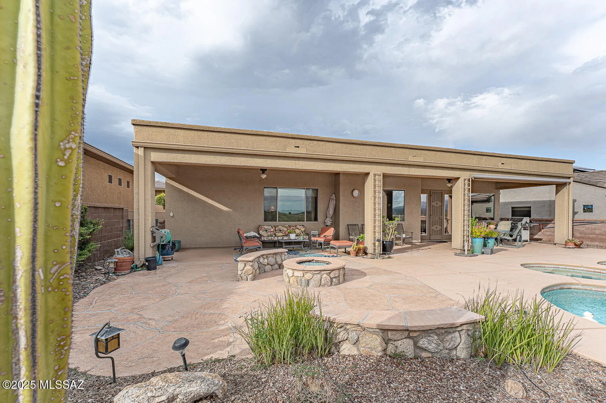 Property Slideshow image 40 of 47 | 2007 w cactus run dr, Green Valley, AZ, 85622