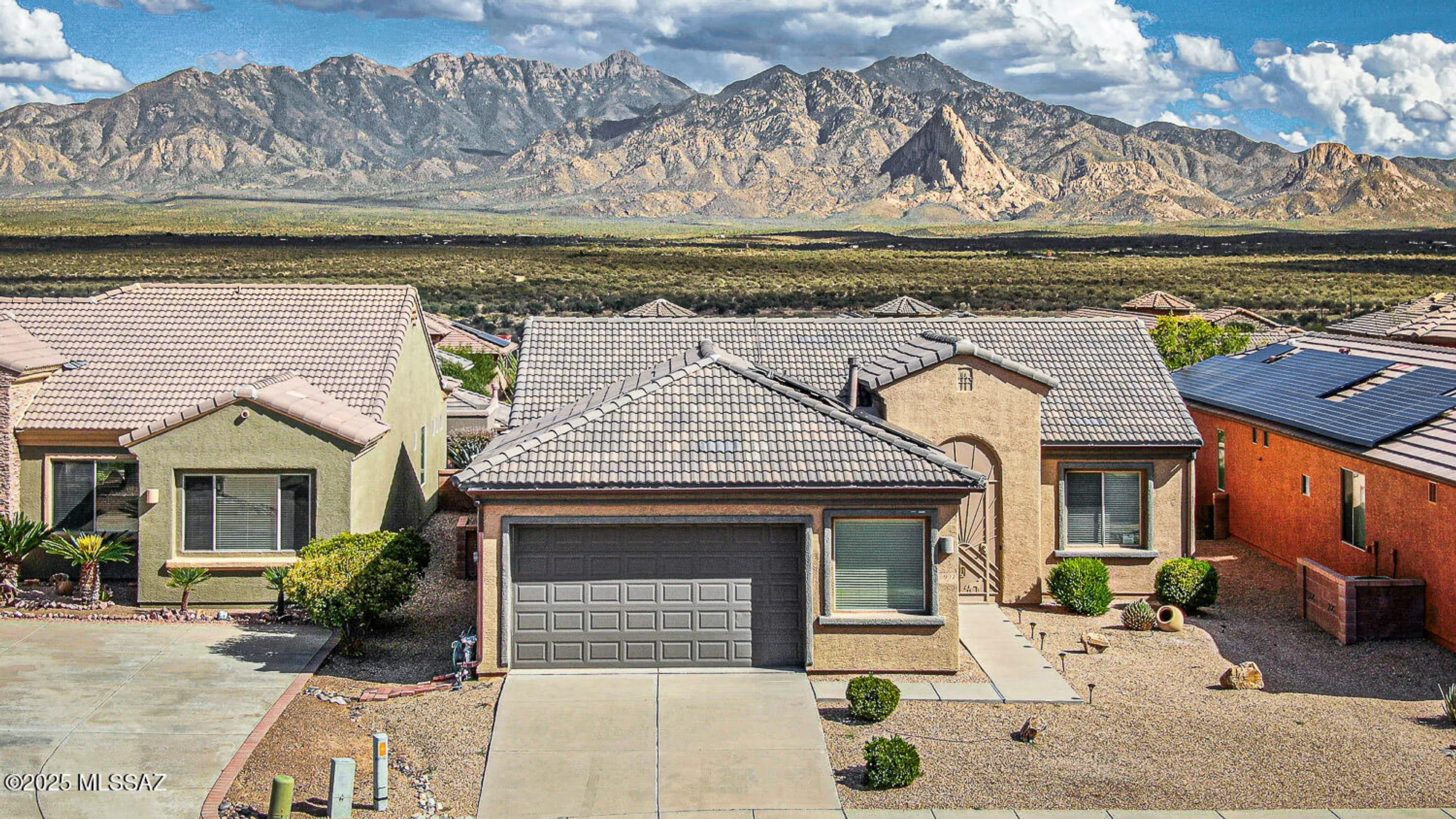 Property Slideshow image 1 of 47 | 5937 s scarlet sky pl, Green Valley, AZ, 85622