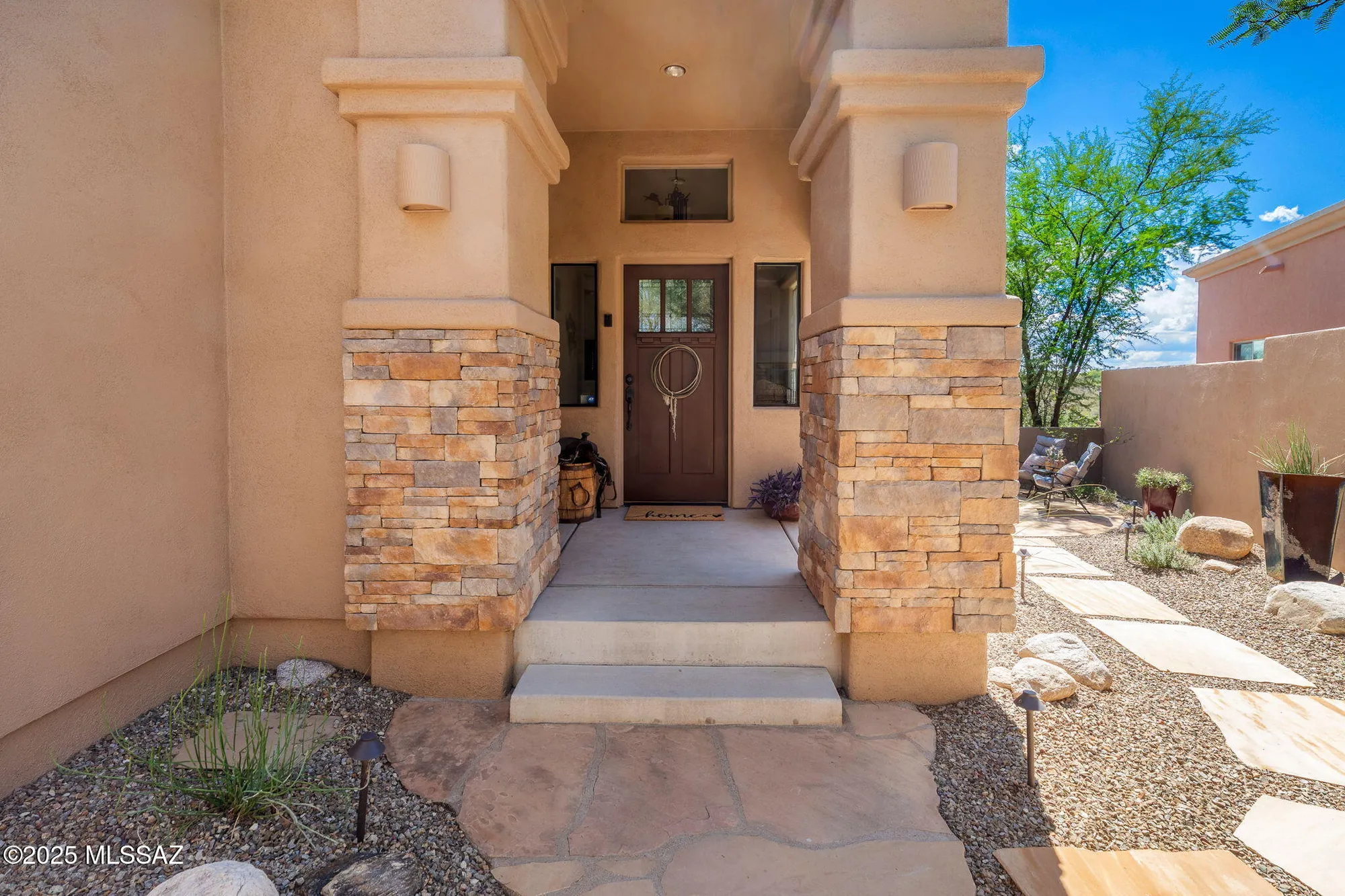 Property Slideshow image 5 of 46 | 922 e vault mine ct, Green Valley, AZ, 85614
