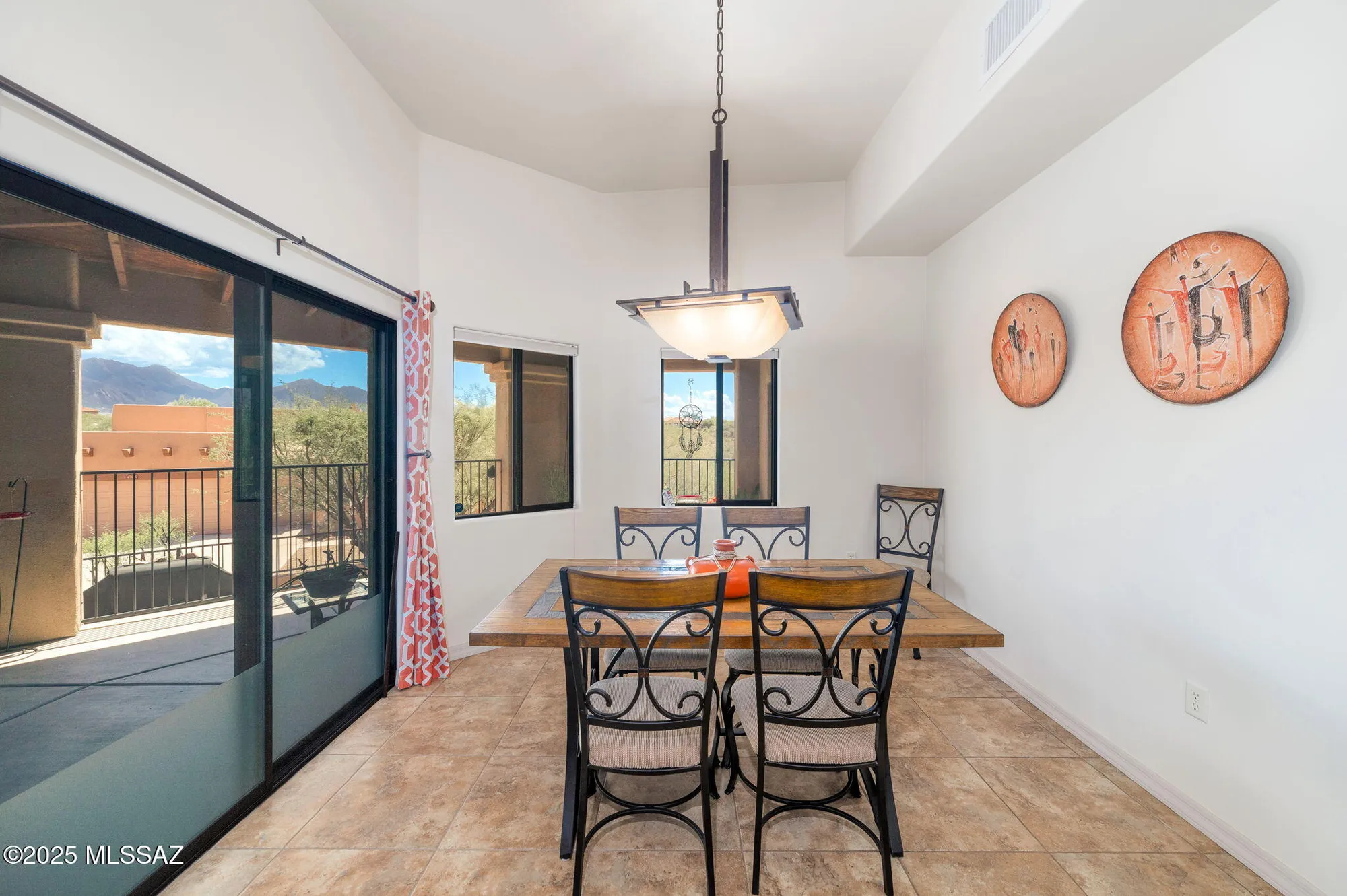 Property Slideshow image 15 of 46 | 922 e vault mine ct, Green Valley, AZ, 85614