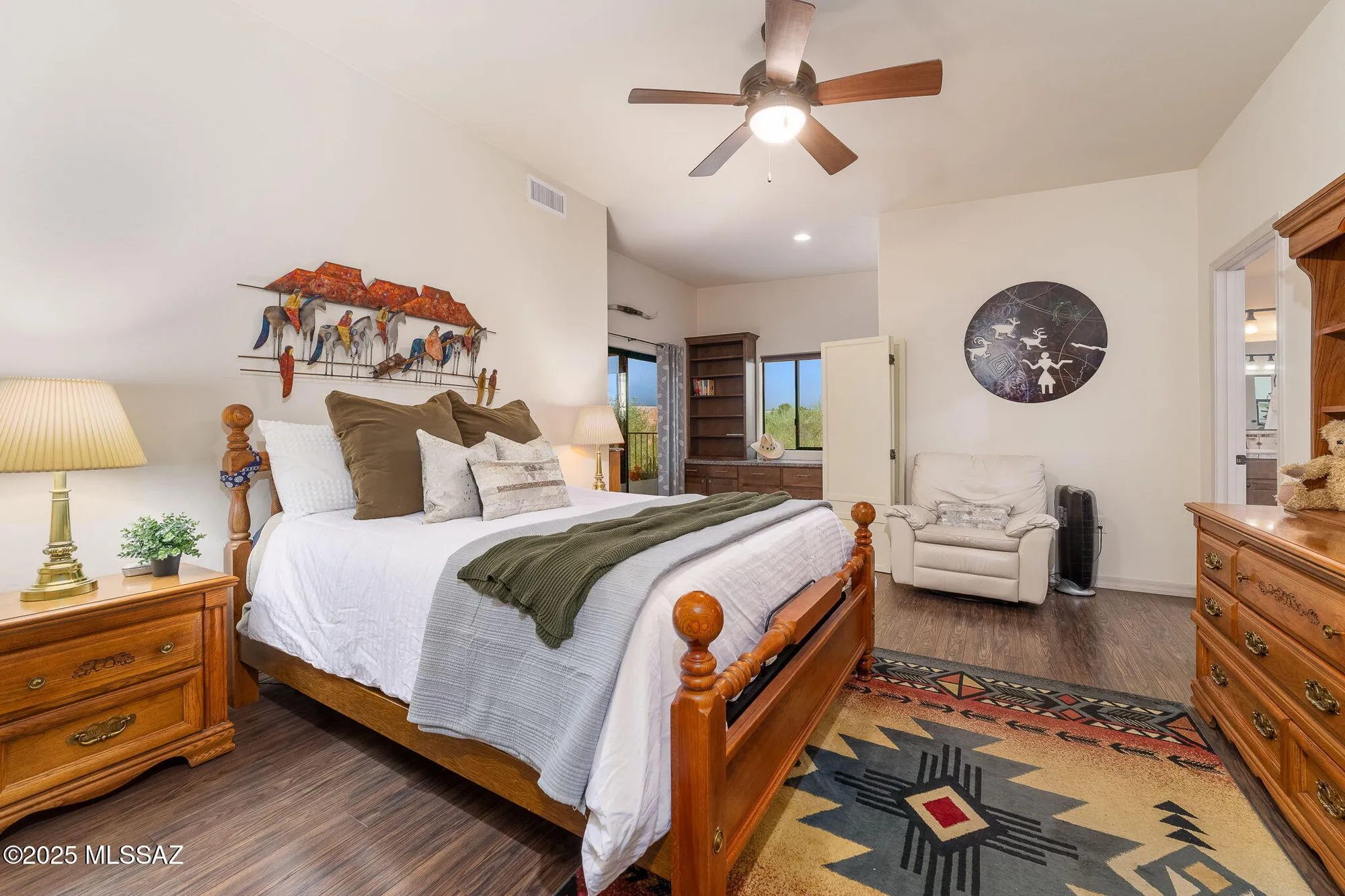 Property Slideshow image 18 of 46 | 922 e vault mine ct, Green Valley, AZ, 85614